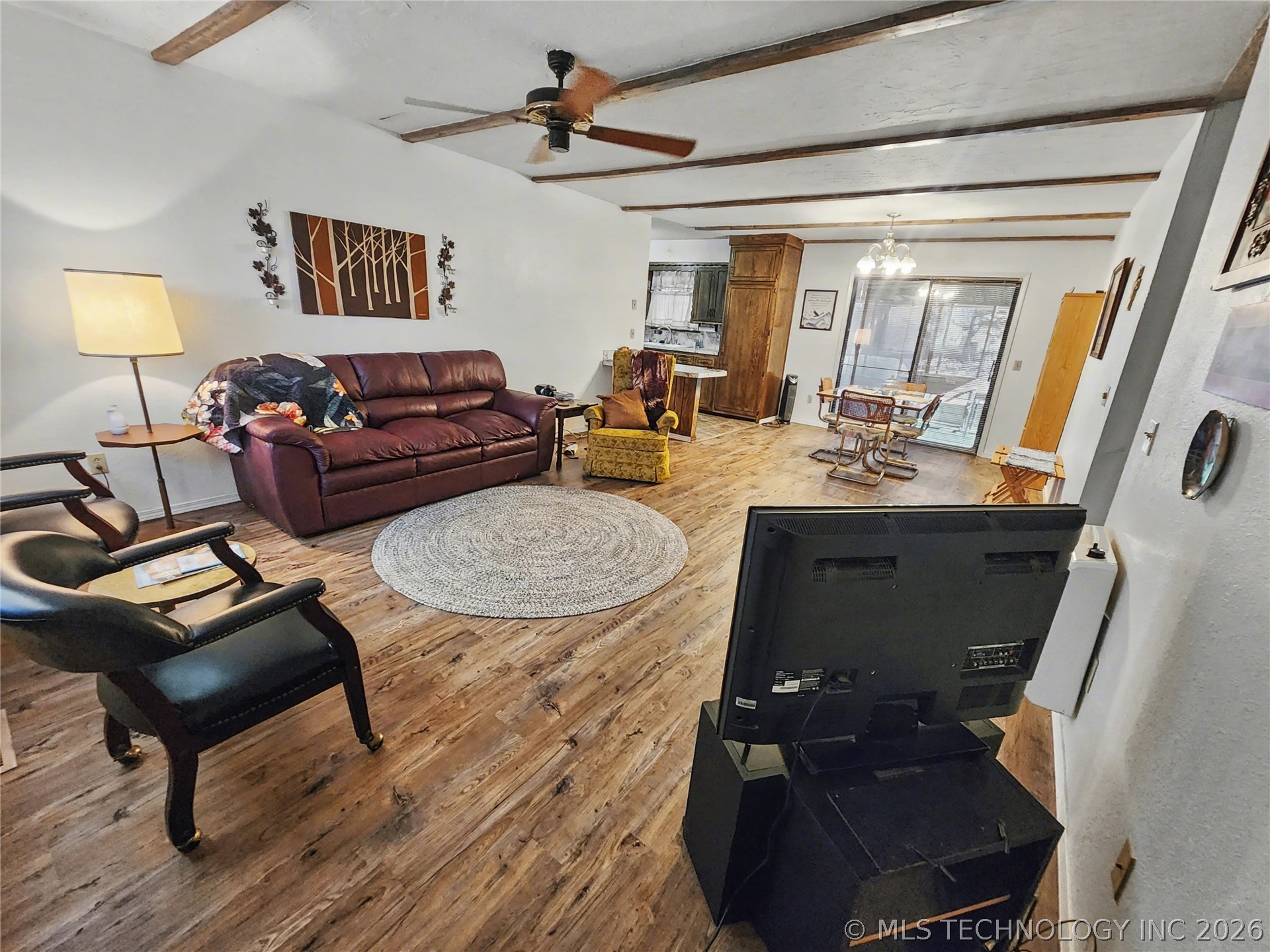 32128 S Hickory Drive Property Photo 8