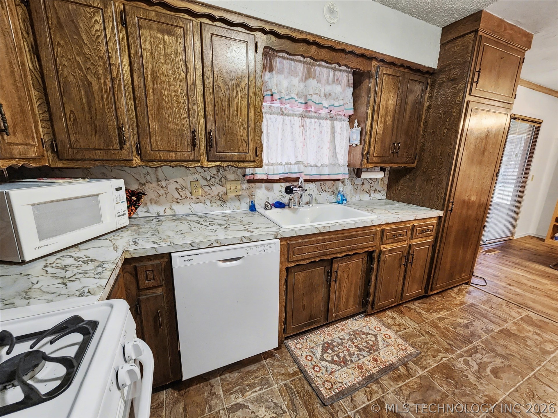 32128 S Hickory Drive Property Photo 32