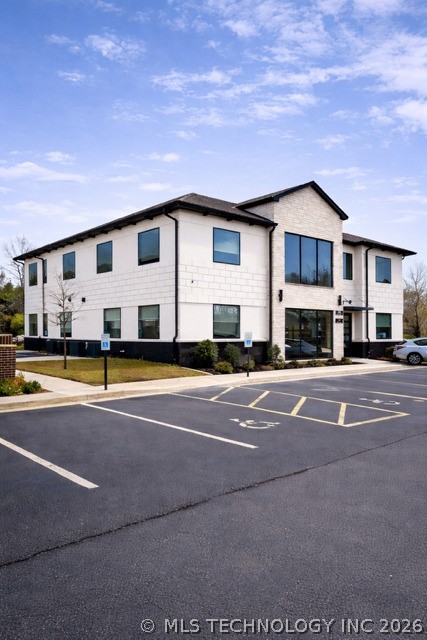 7810 E 108th Street S Property Photo 1