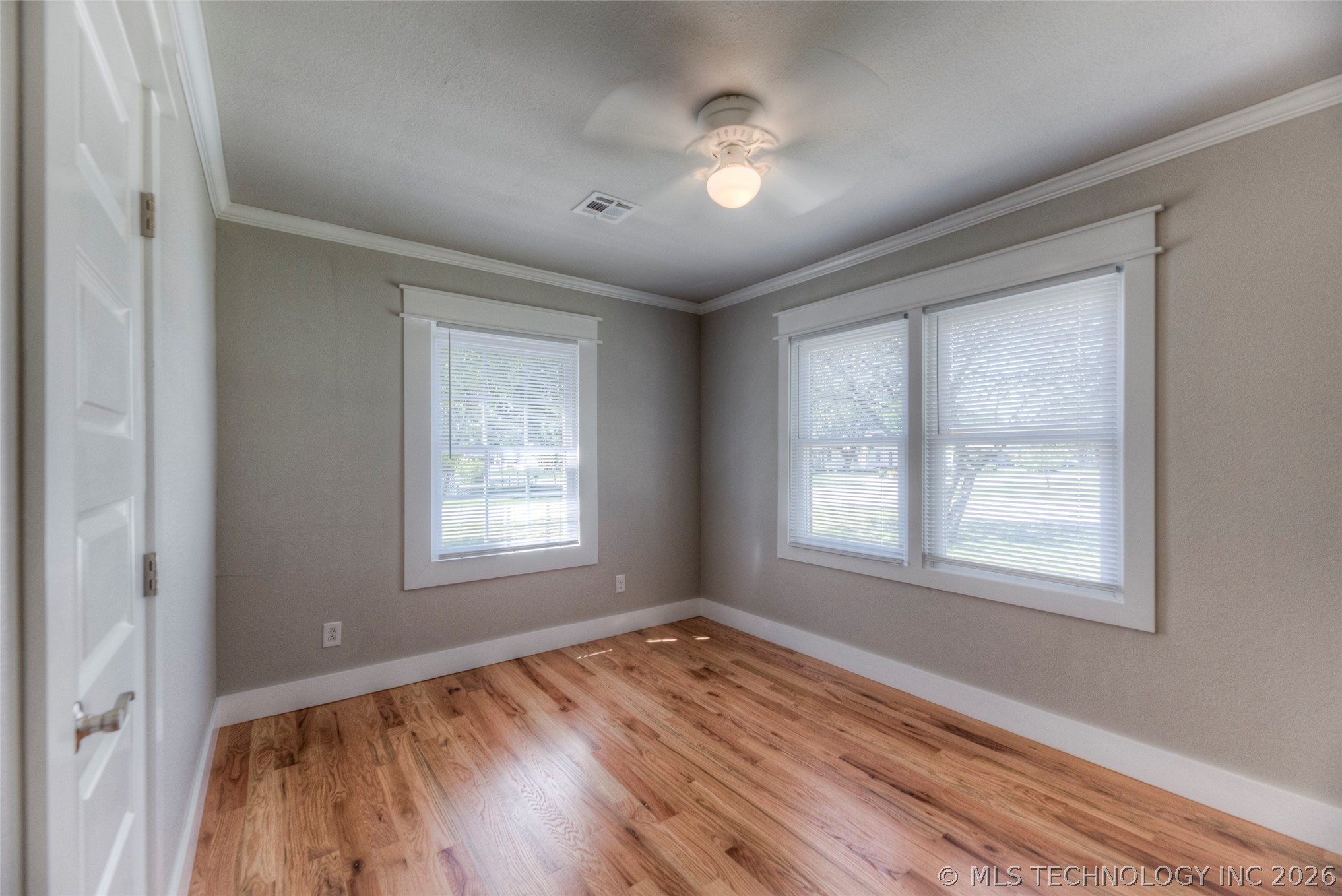 917 S Birch Place Property Photo 23