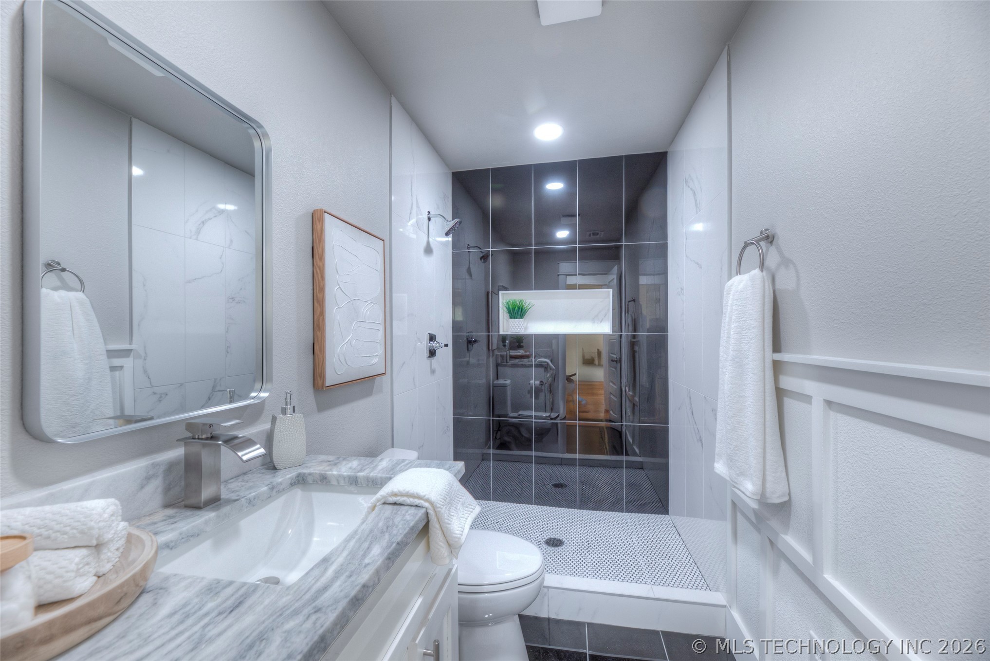 917 S Birch Place Property Photo 24