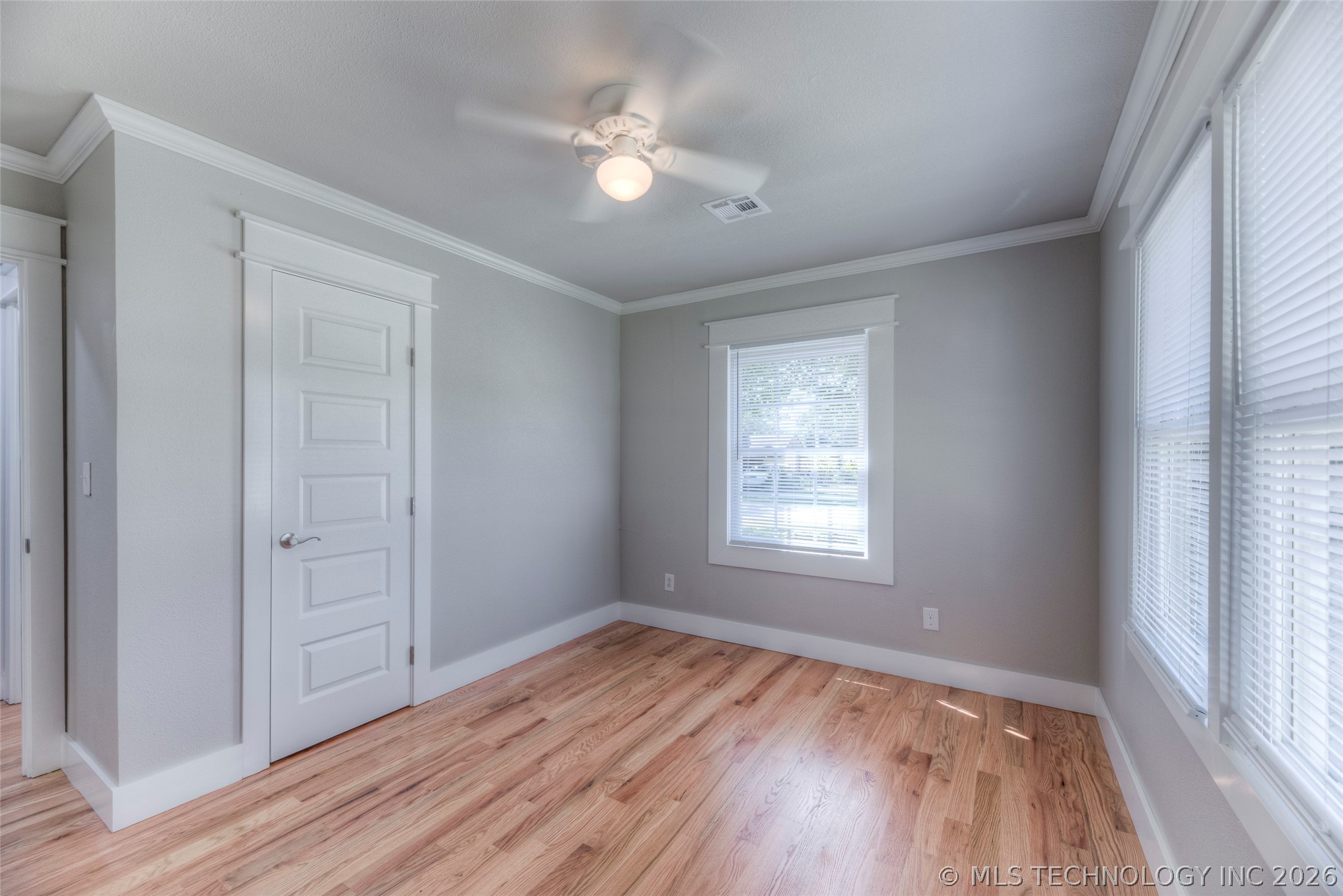 917 S Birch Place Property Photo 25