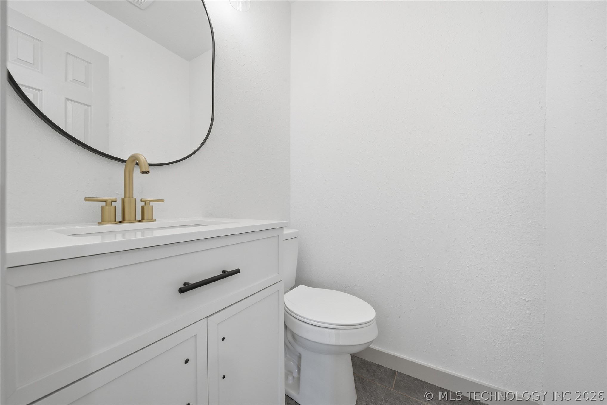 517 S 79th East Avenue Property Photo 15