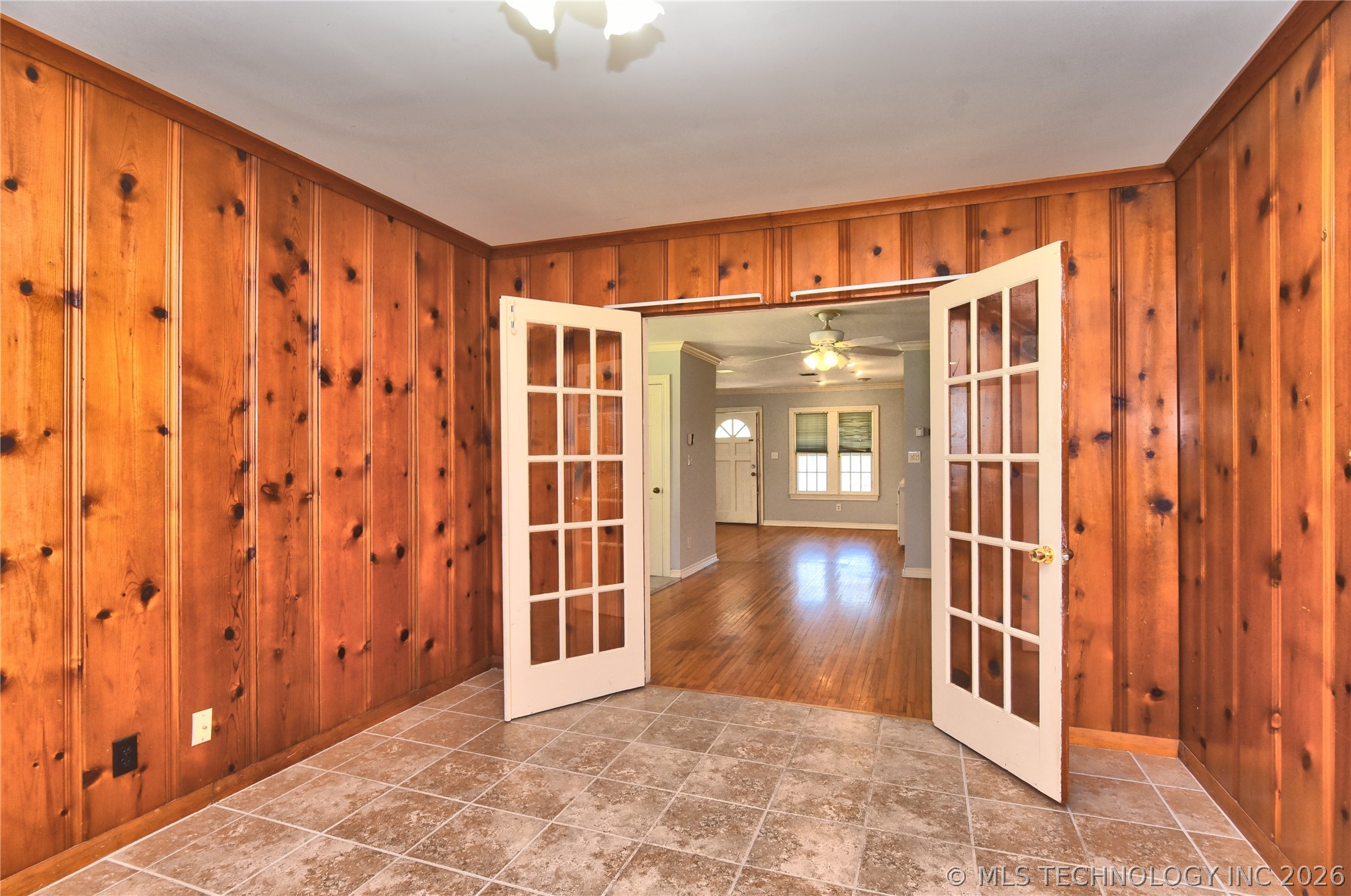 1524 S Jamestown Avenue Property Photo 10