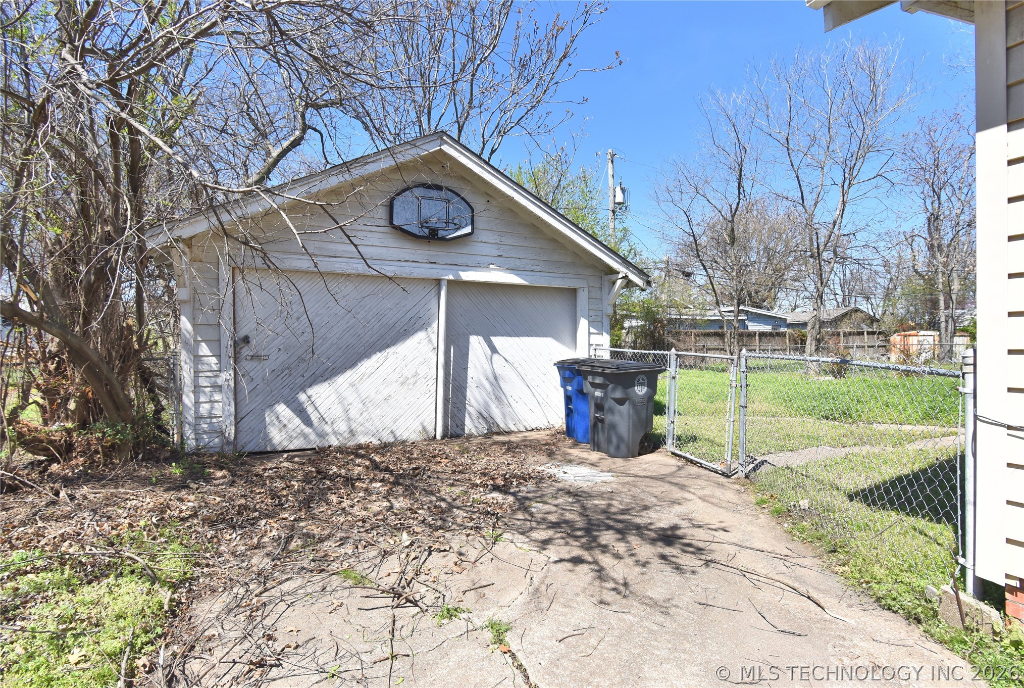 1524 S Jamestown Avenue Property Photo 22