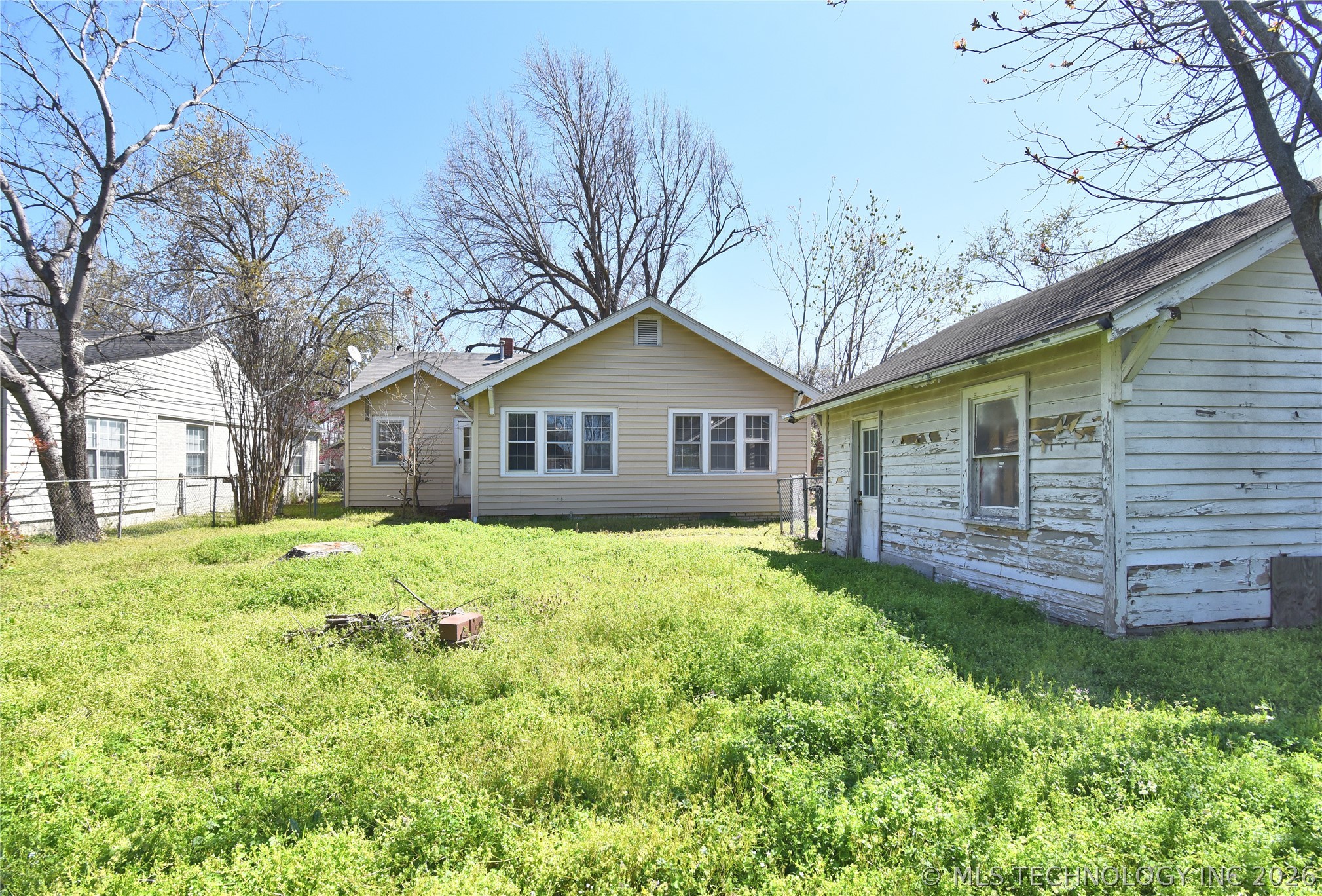 1524 S Jamestown Avenue Property Photo 23