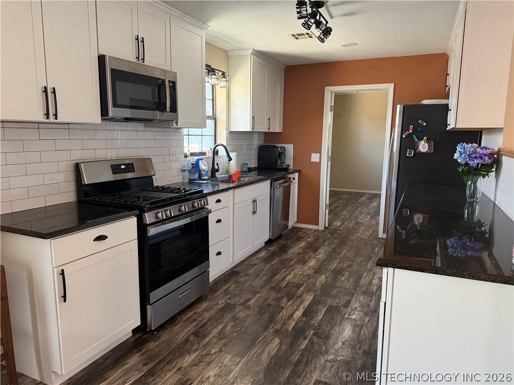 21331 W Cookson Bend Property Photo 6