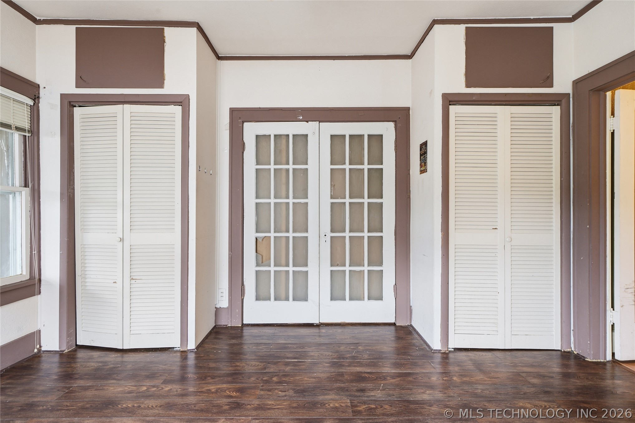 1916 E 14th Street Property Photo 21