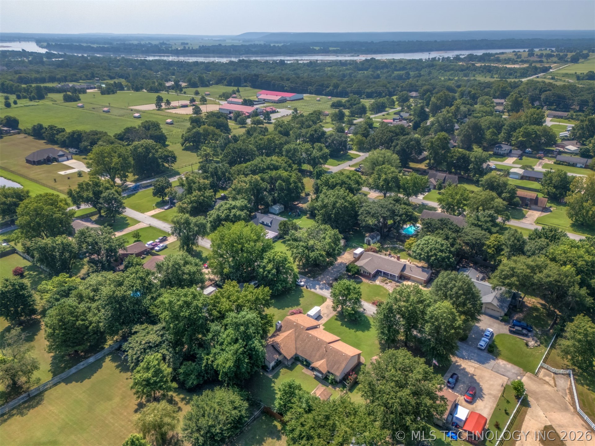 12811 E 133rd Street Property Photo 54
