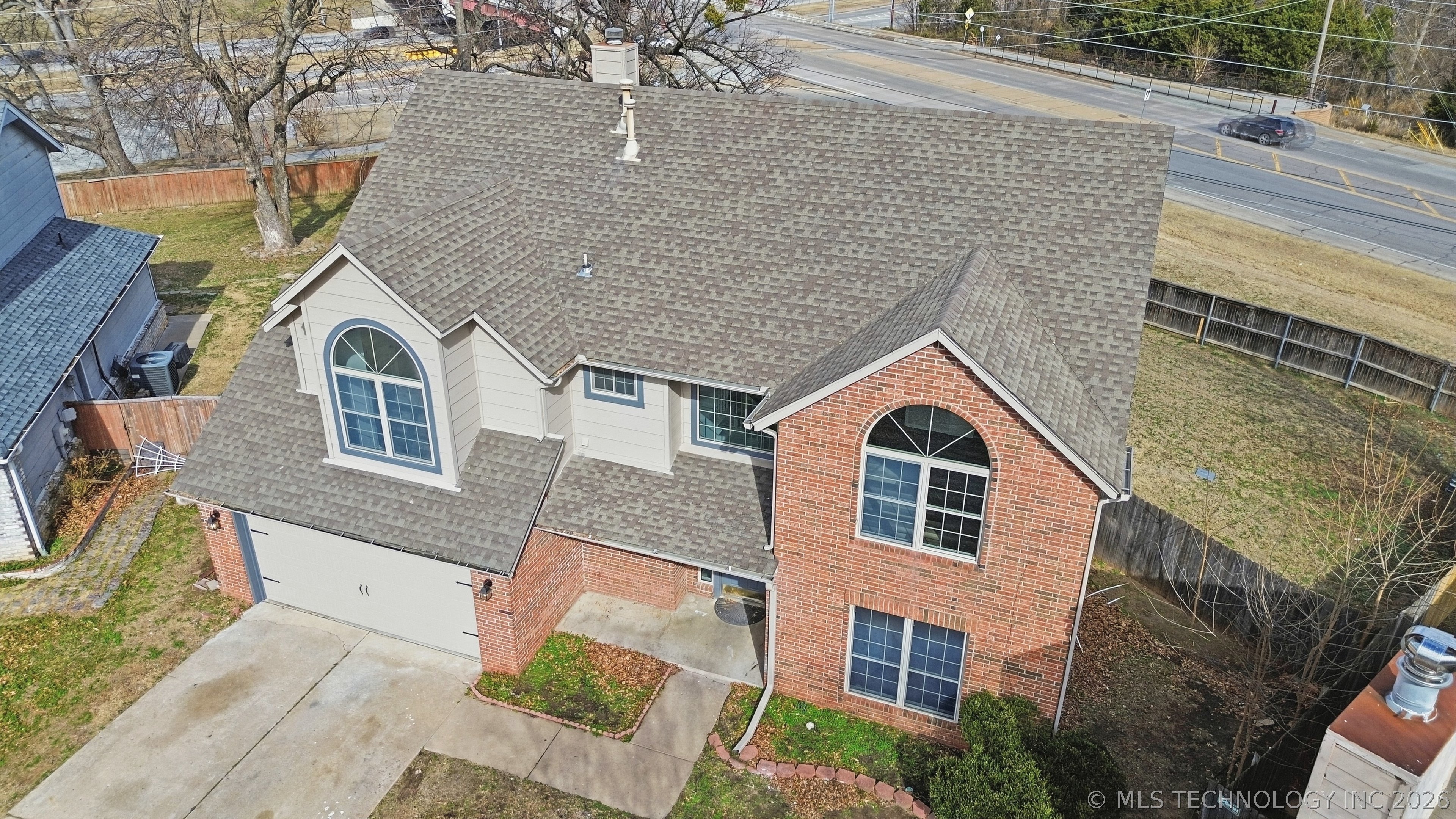 9519 S 96th East Avenue Property Photo 3