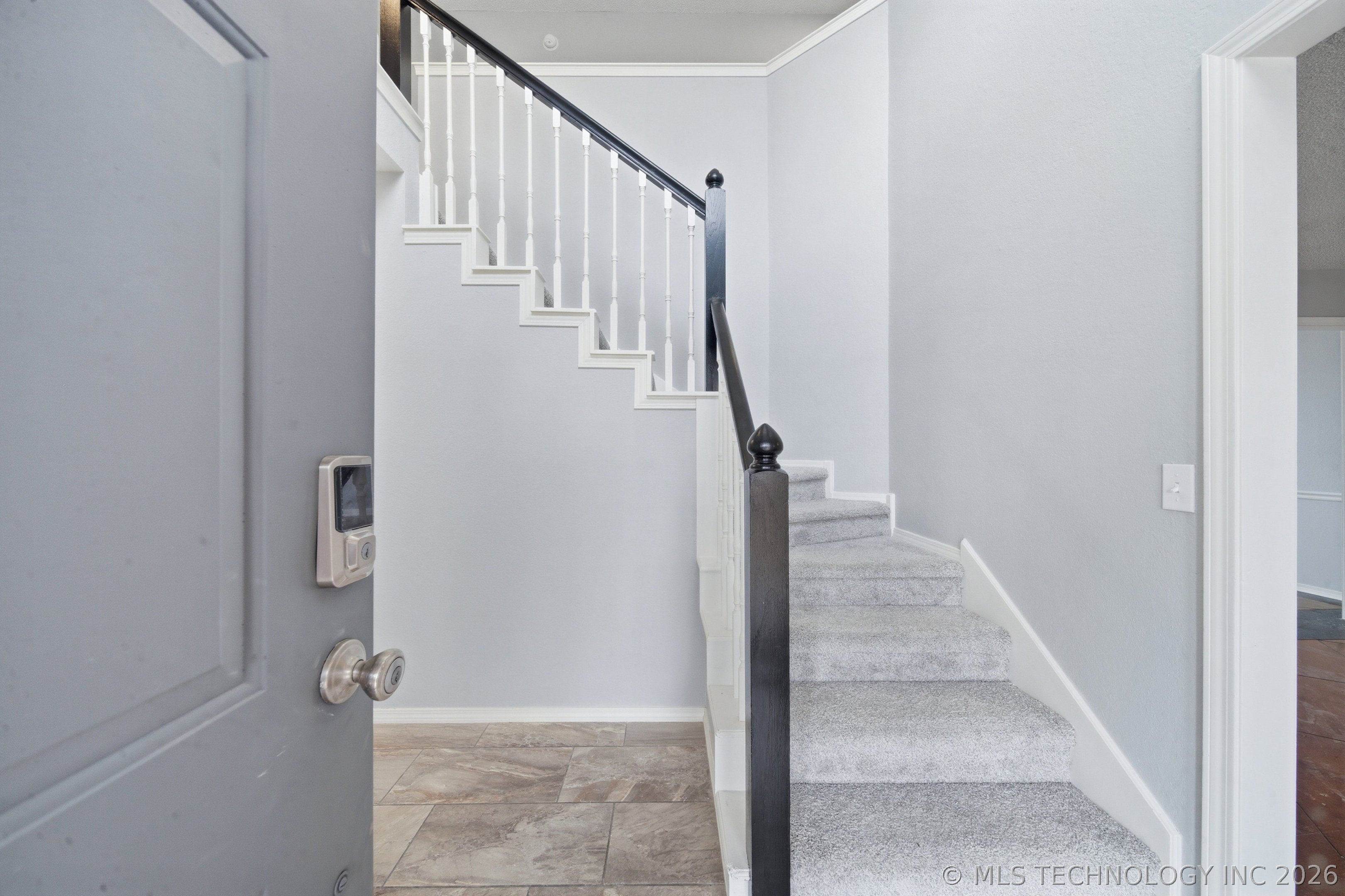 9519 S 96th East Avenue Property Photo 5