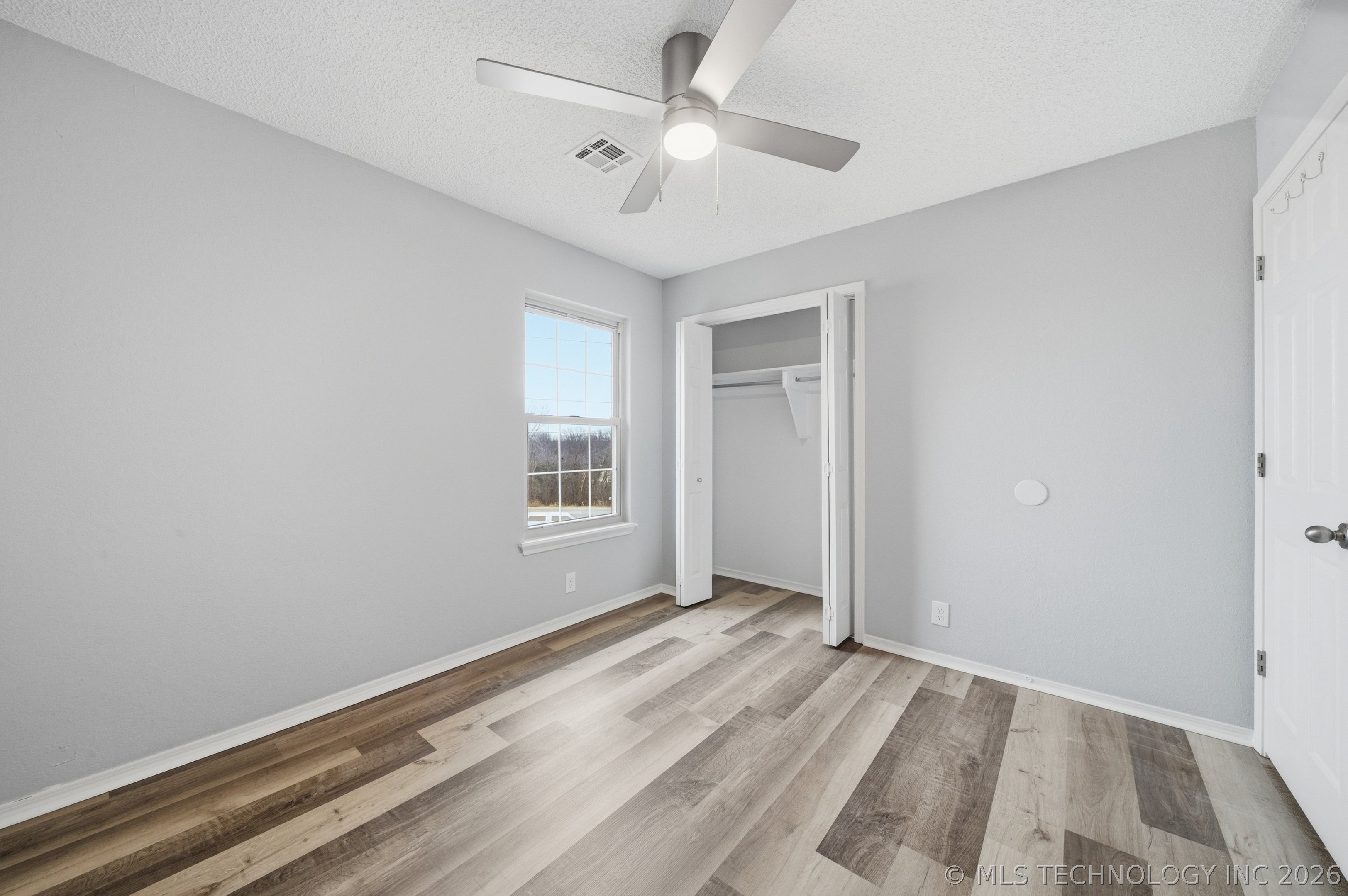 9519 S 96th East Avenue Property Photo 36