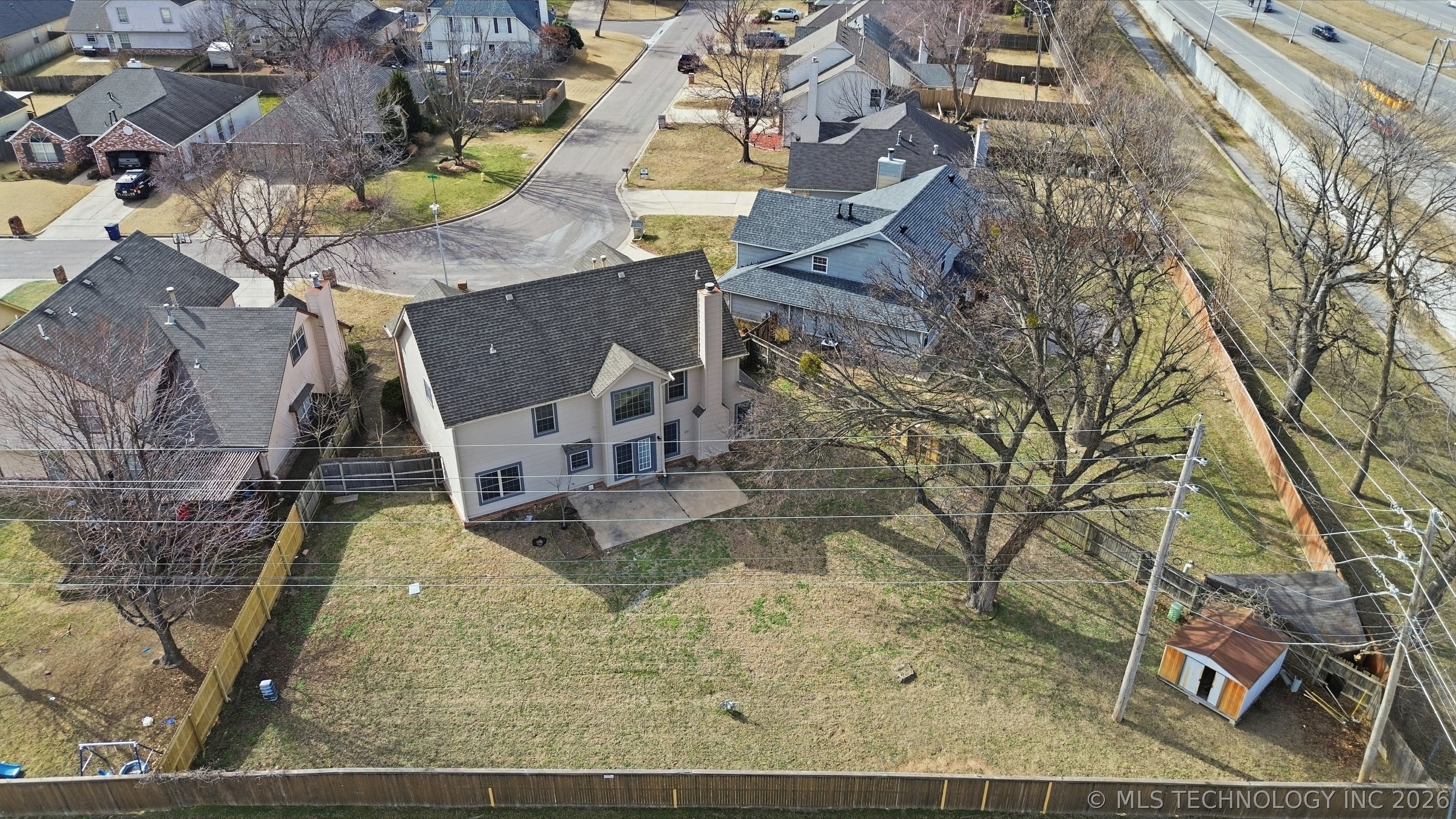 9519 S 96th East Avenue Property Photo 38