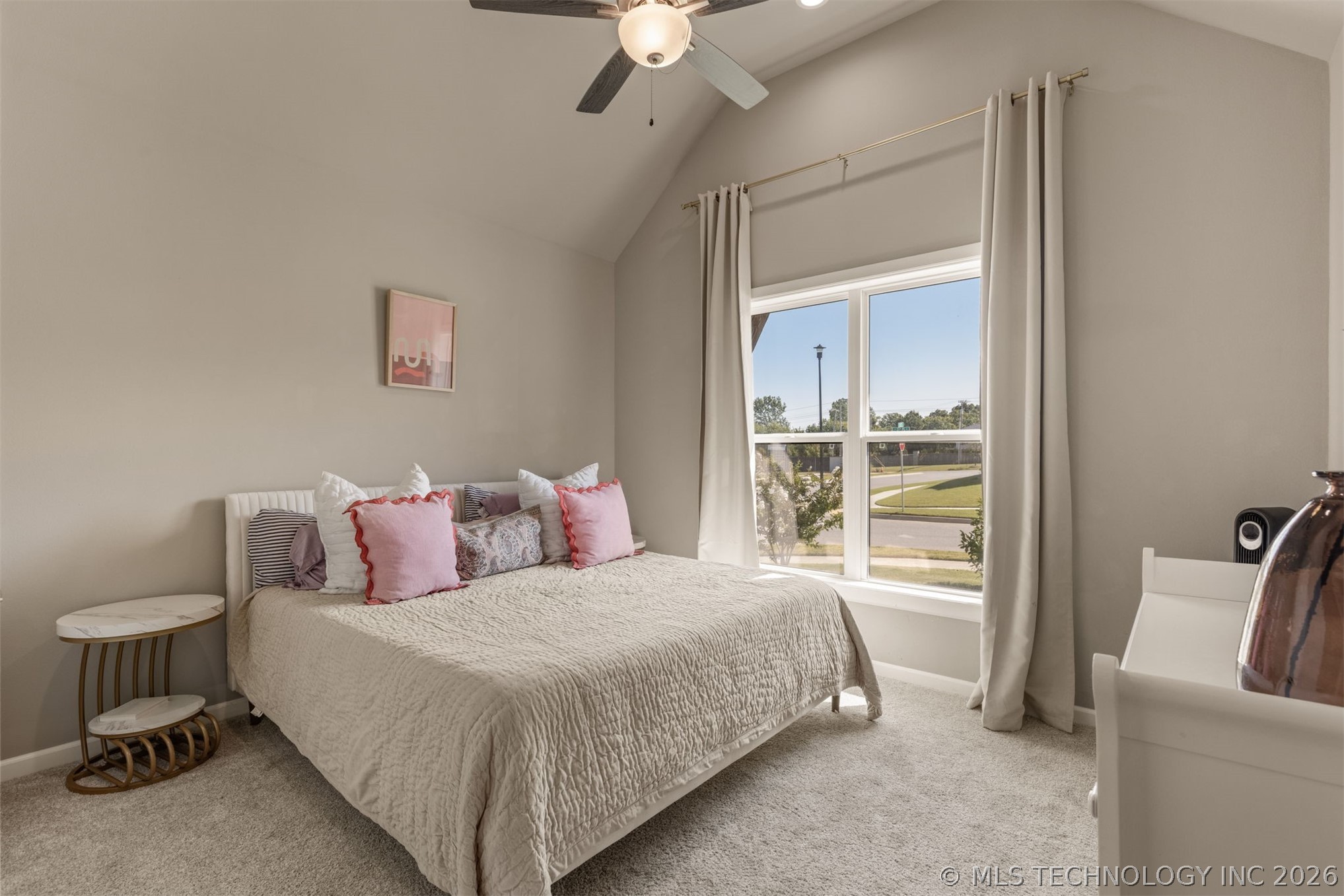13606 S 21st Place E Property Photo 11