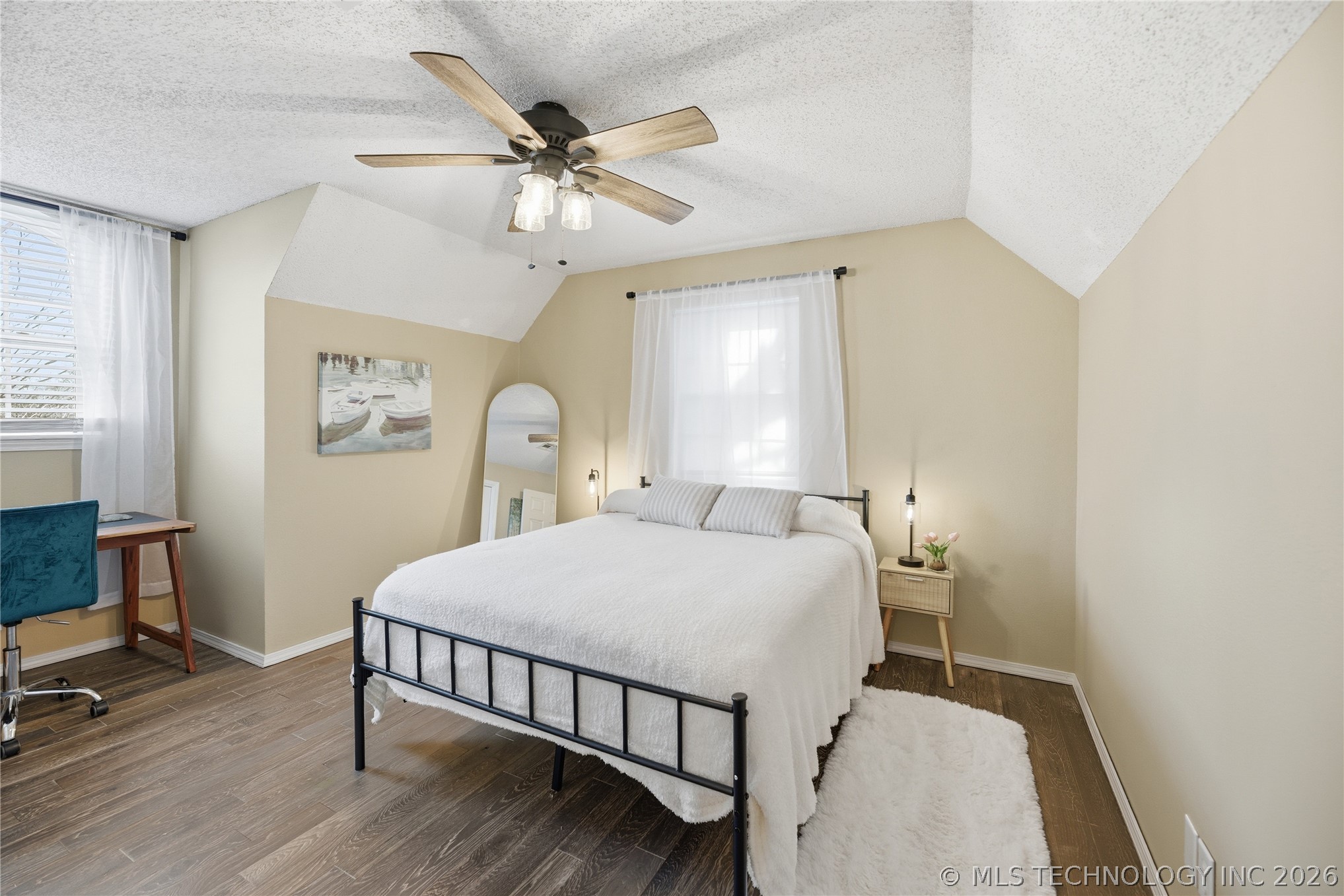 2601 Westwood Drive Property Photo 6