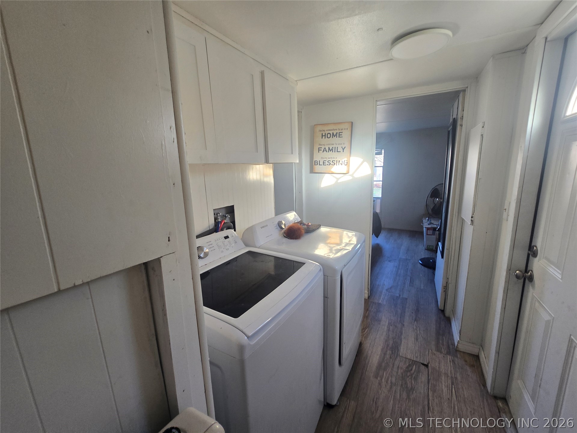 415 Russell Street Property Photo 9