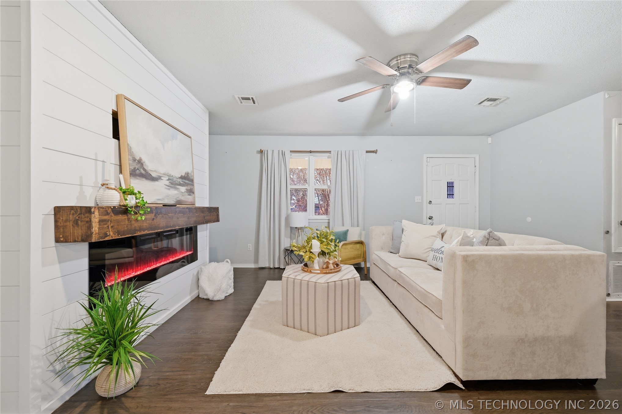 1366 Case Property Photo 5