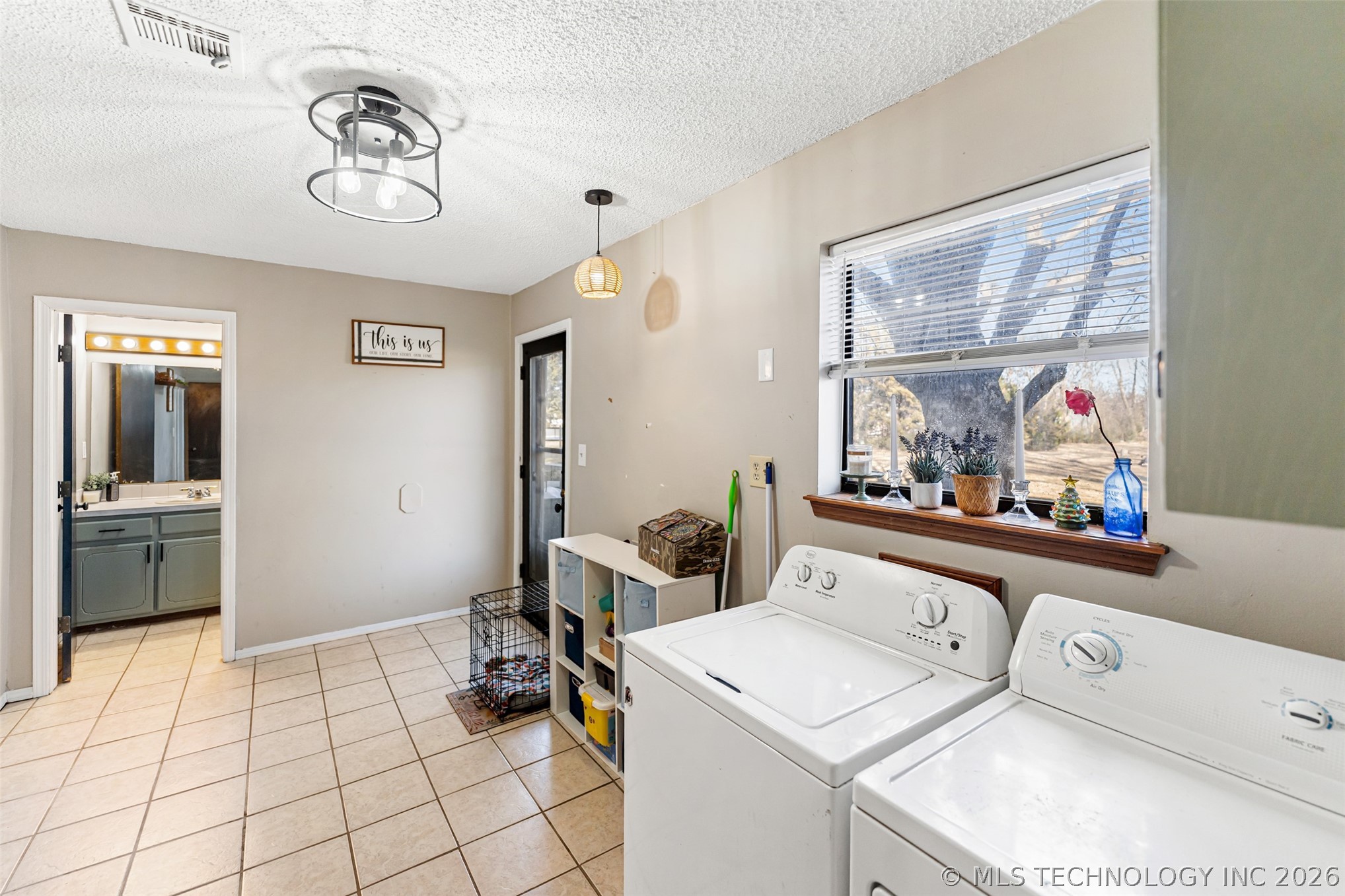 18047 S Quail Meadow Drive Property Photo 9