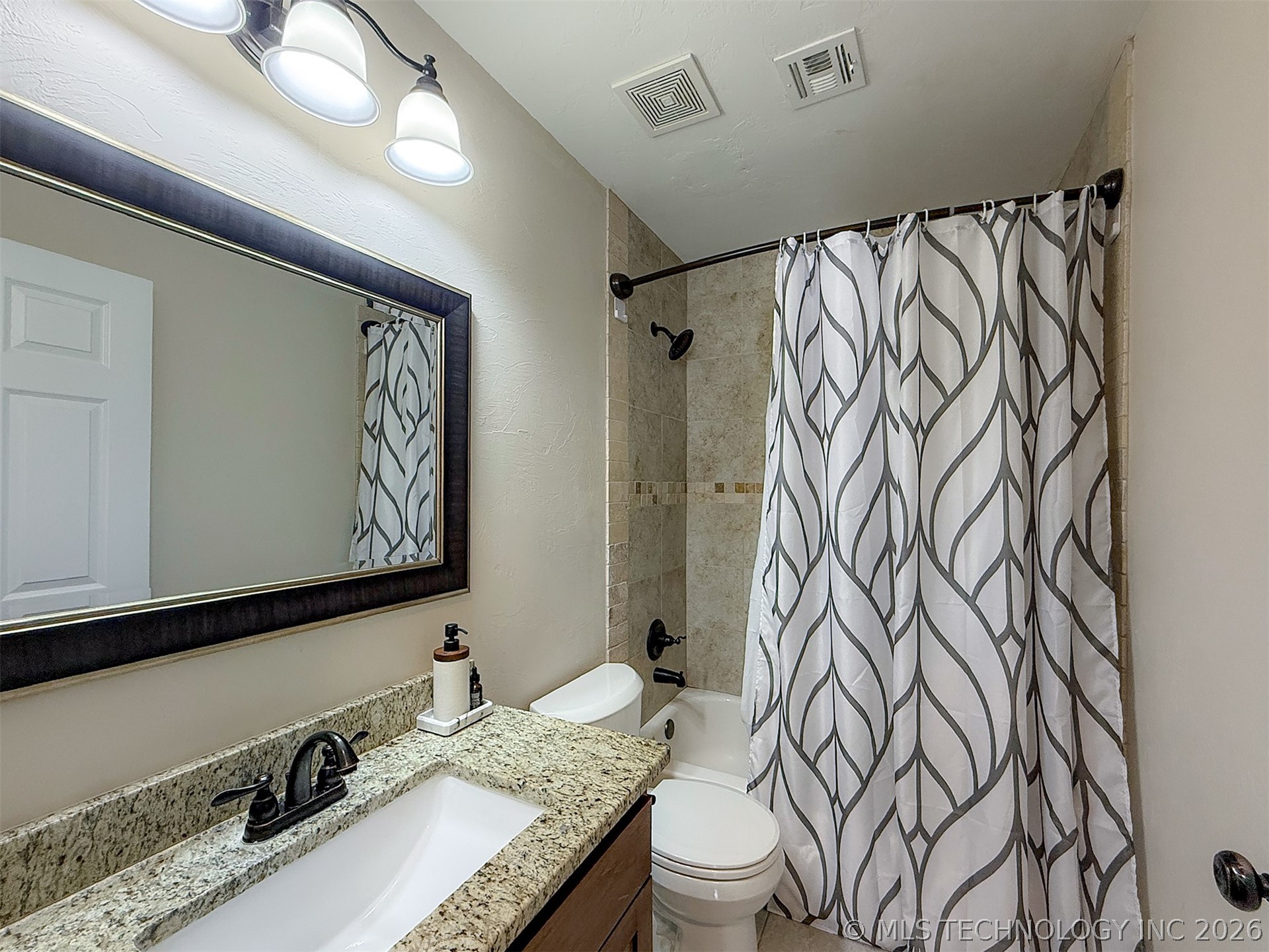 19587 County Road 1555 Property Photo 25