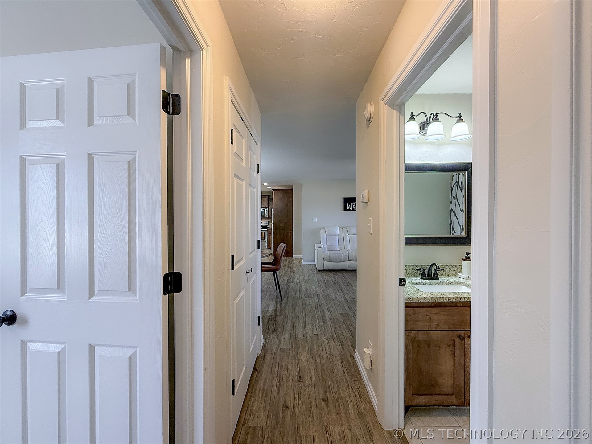 19587 County Road 1555 Property Photo 32