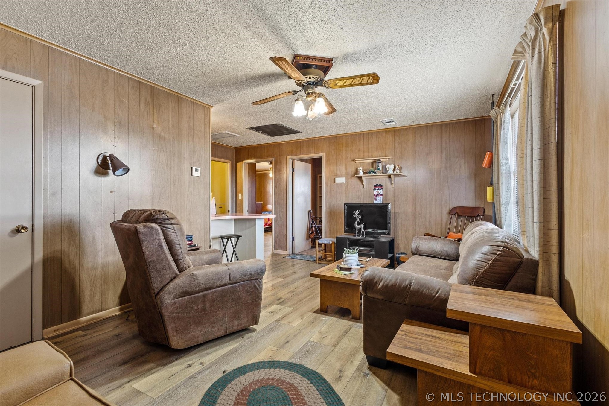 1296 Church Road Property Photo 4