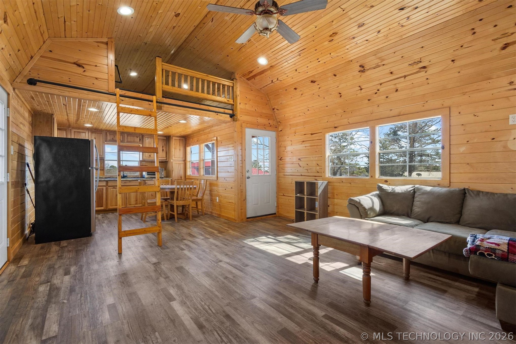 1296 Church Road Property Photo 28