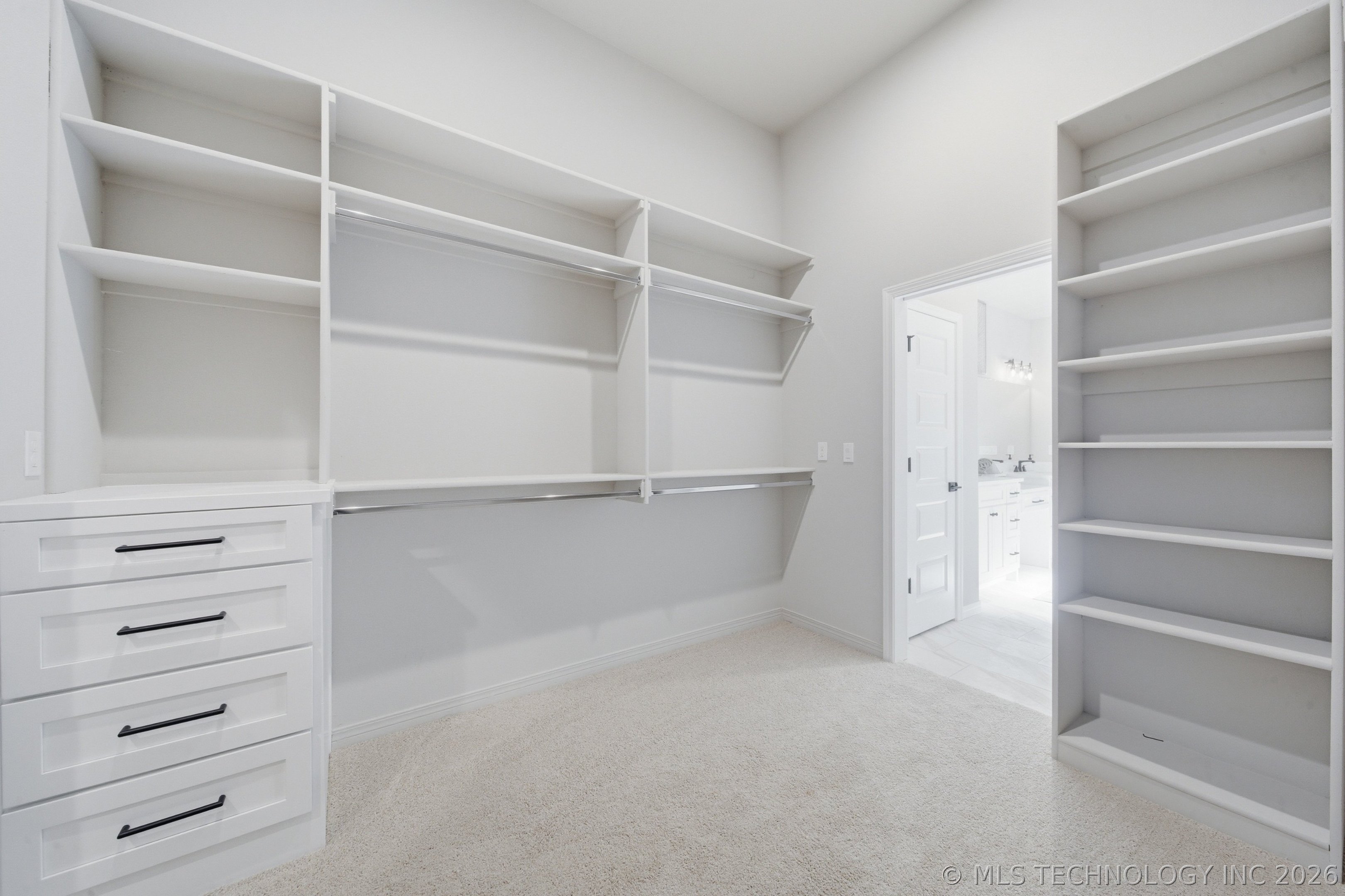 13629 S 21st East Place Property Photo 32