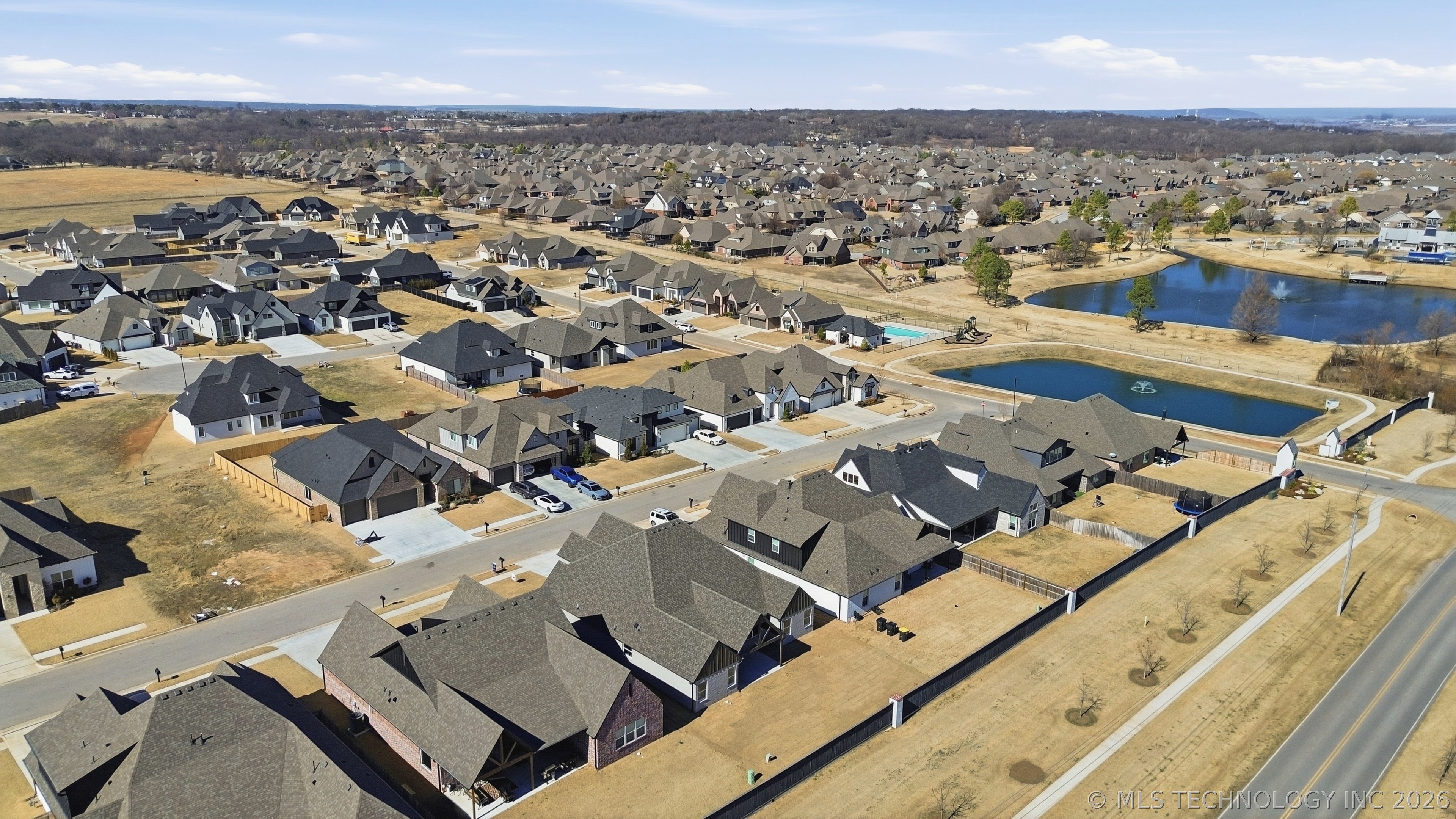 13629 S 21st East Place Property Photo 43