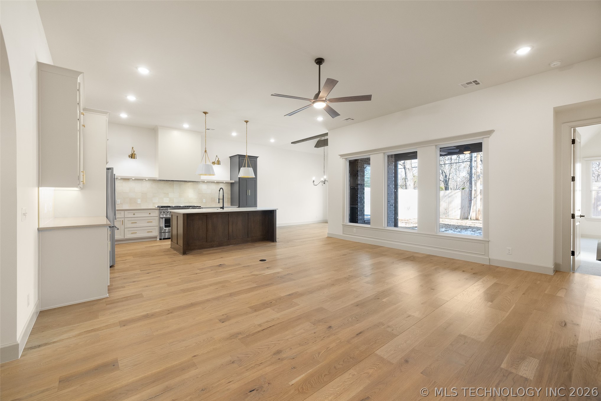 4127 S Cincinnati Avenue Property Photo 5