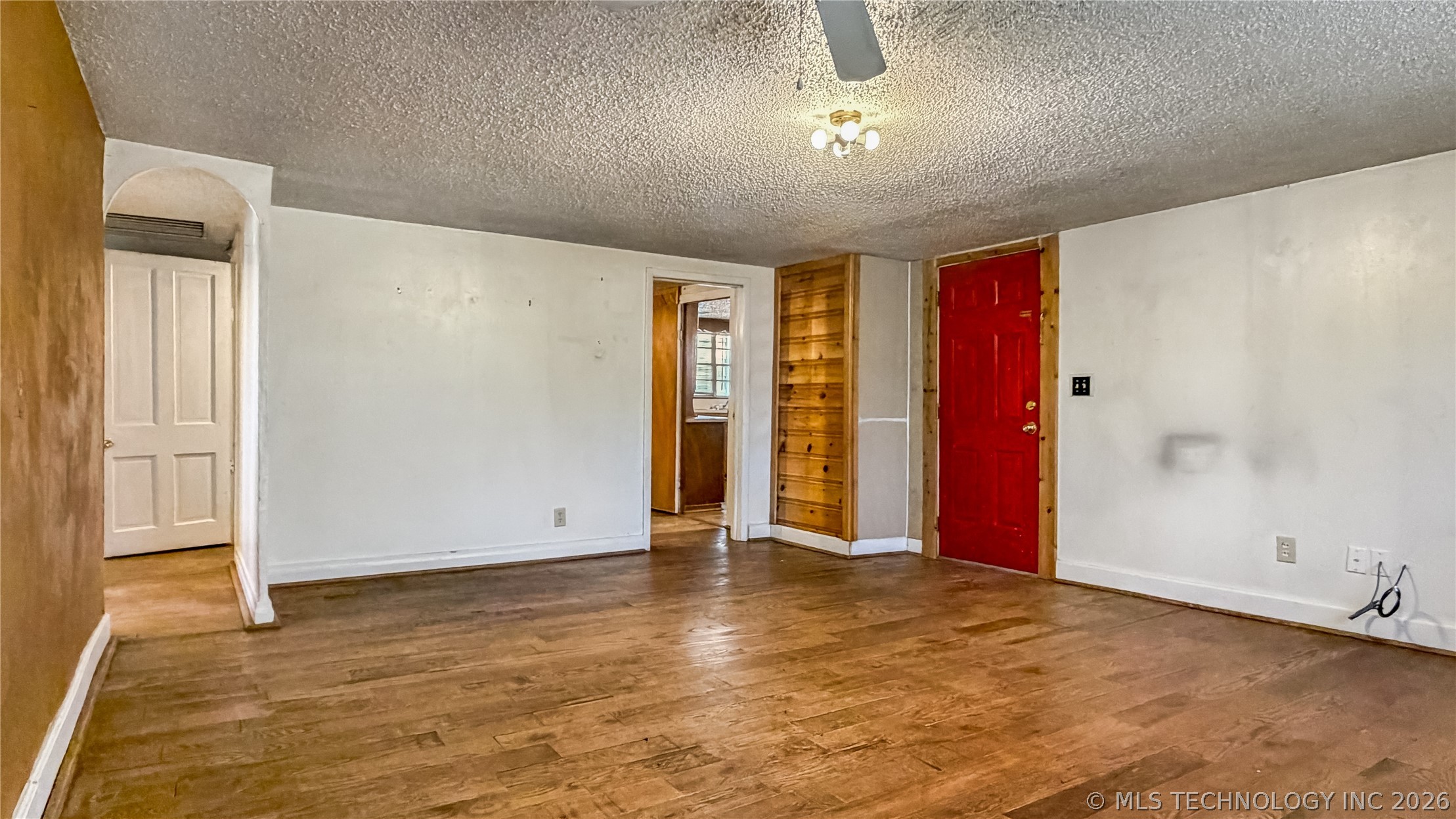 4637 Us Hwy 77 Property Photo 3