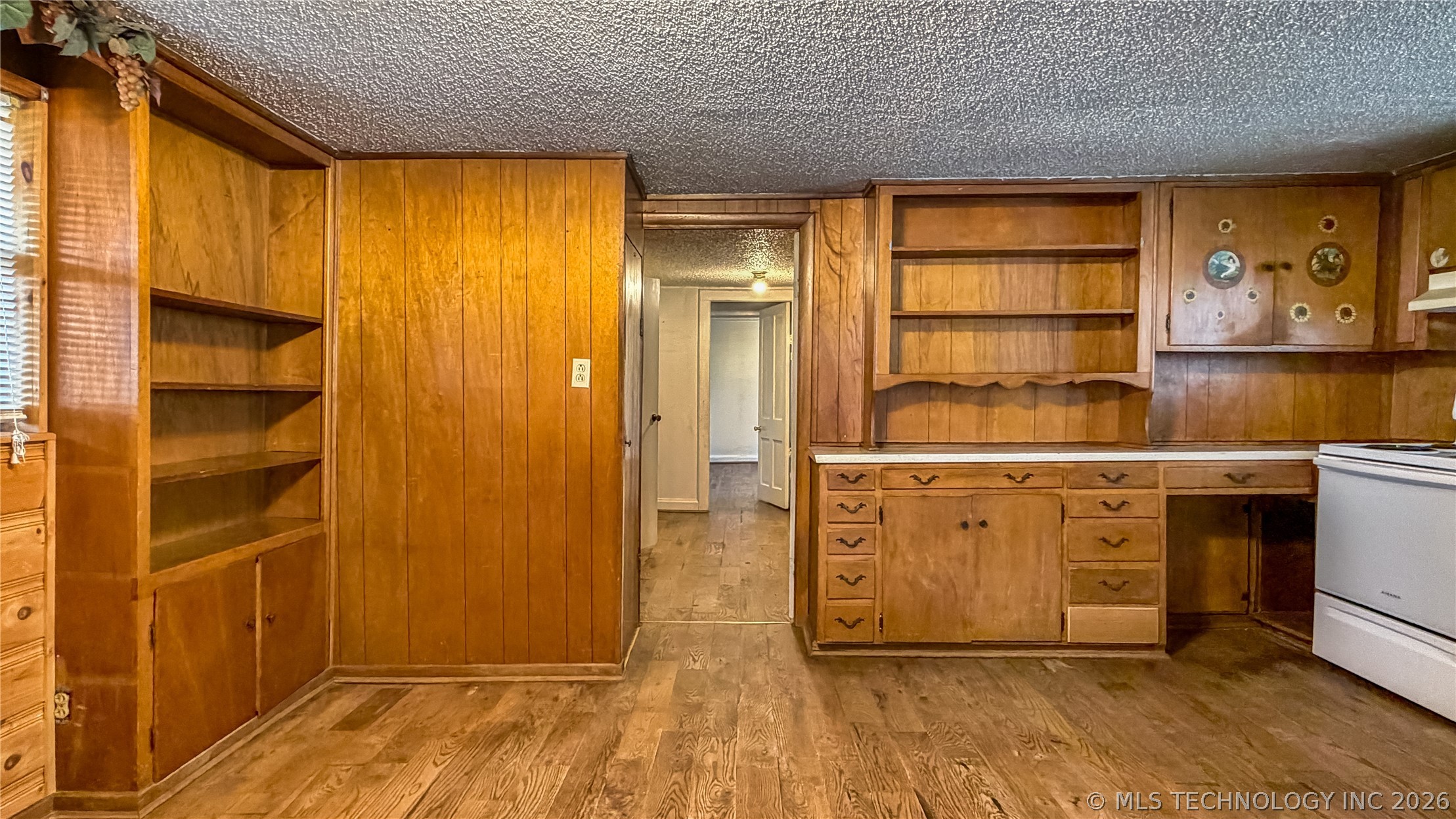 4637 Us Hwy 77 Property Photo 7