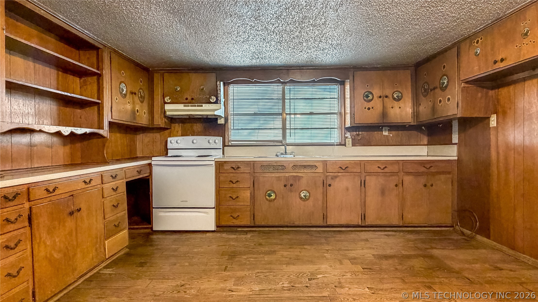 4637 Us Hwy 77 Property Photo 9