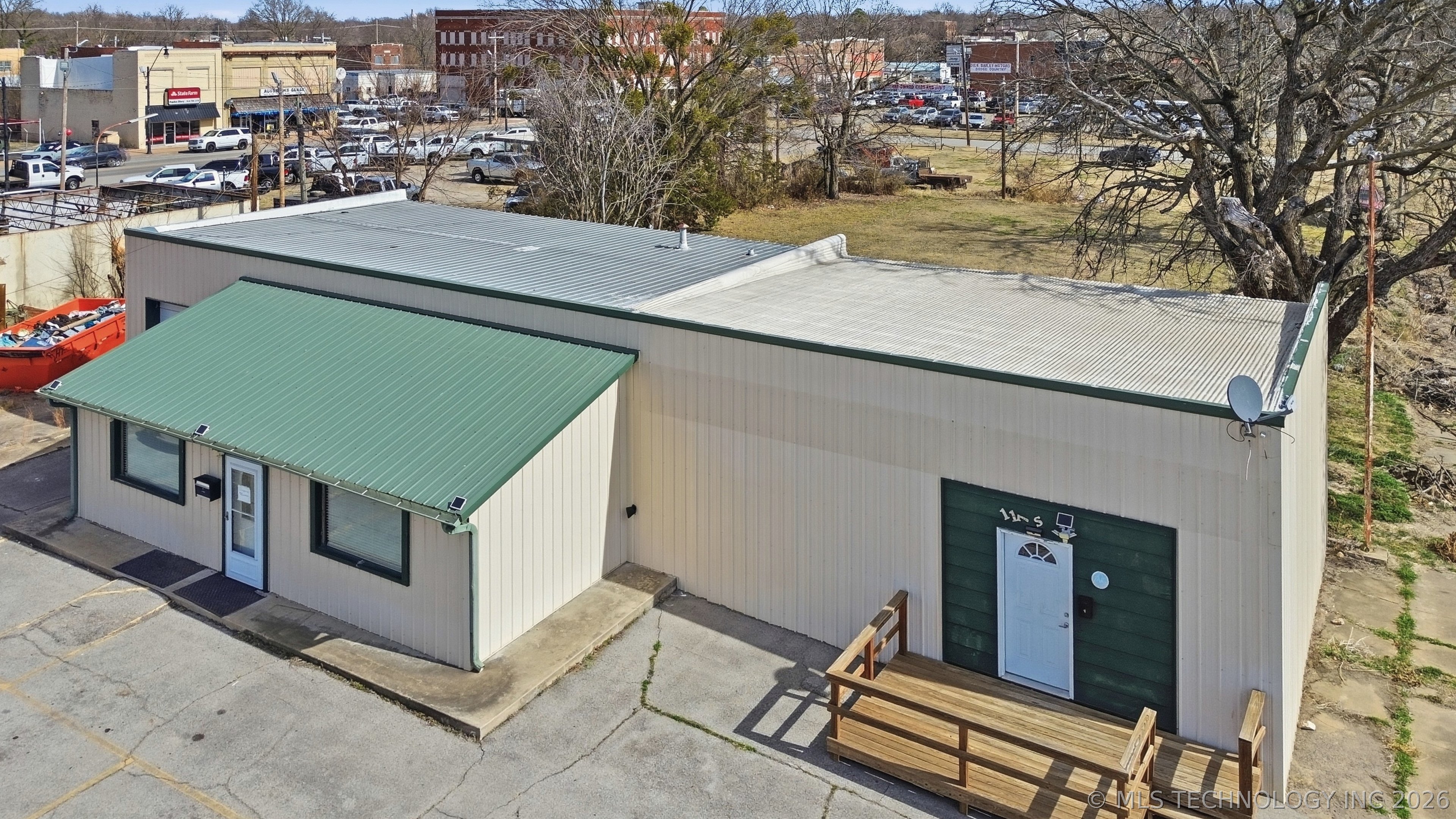 115 S Muskogee Avenue Property Photo 2