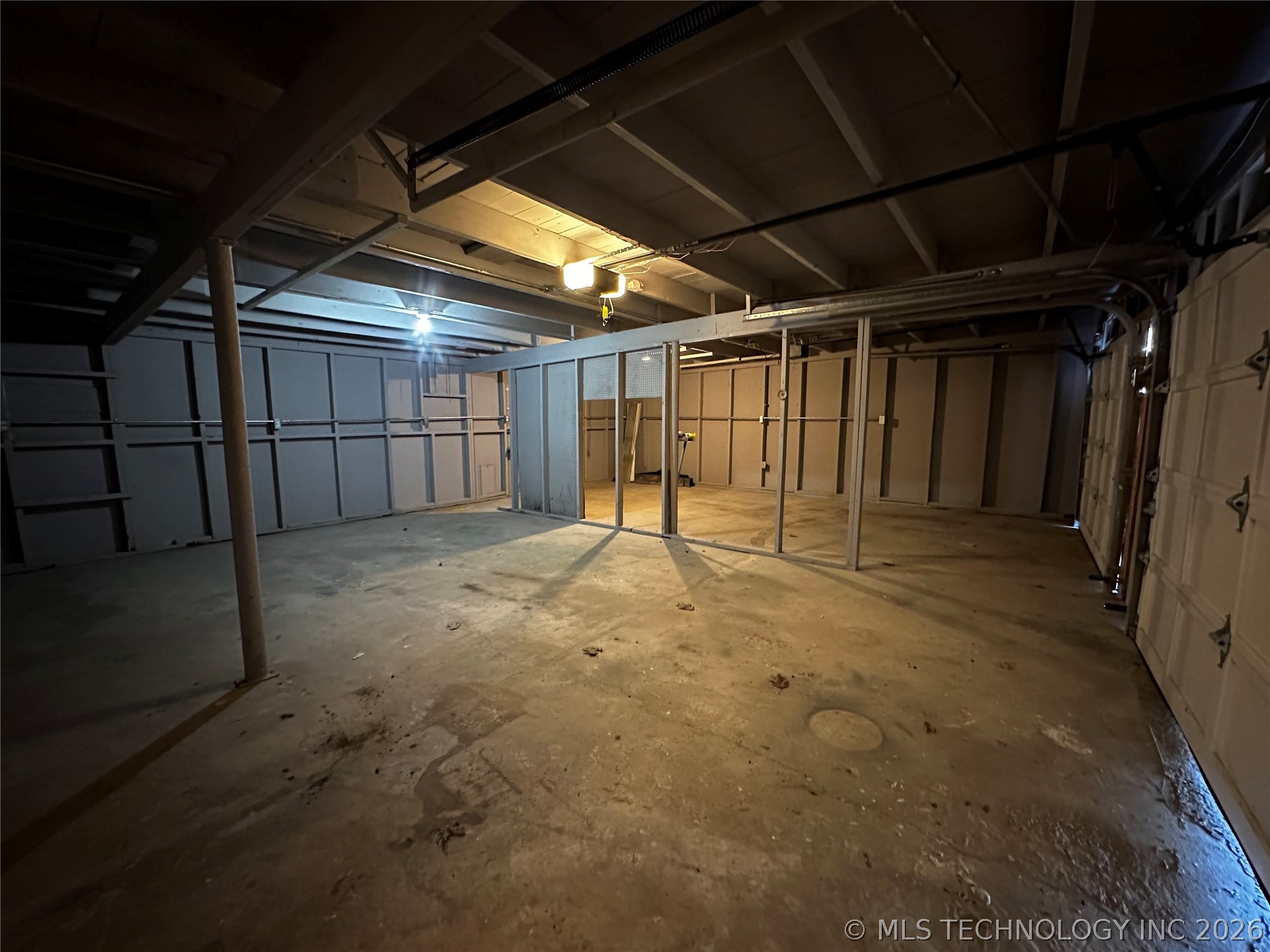 420 S Main Property Photo 36