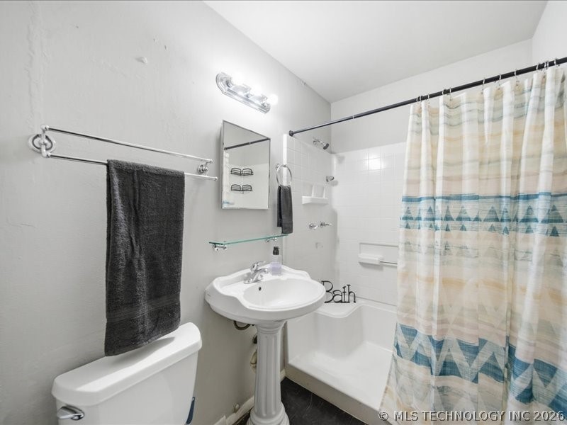 315 S 190th East Avenue Property Photo 14