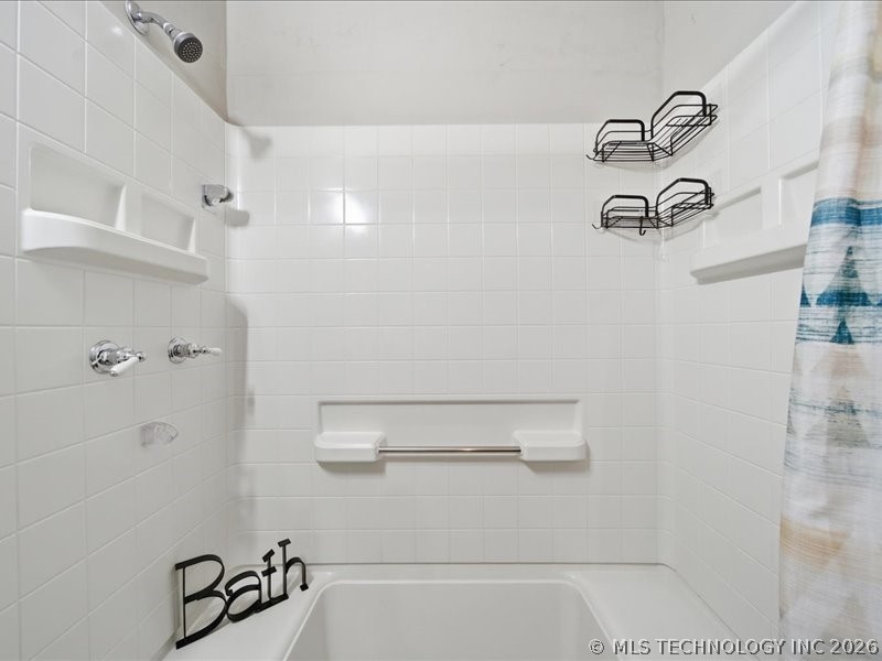 315 S 190th East Avenue Property Photo 16