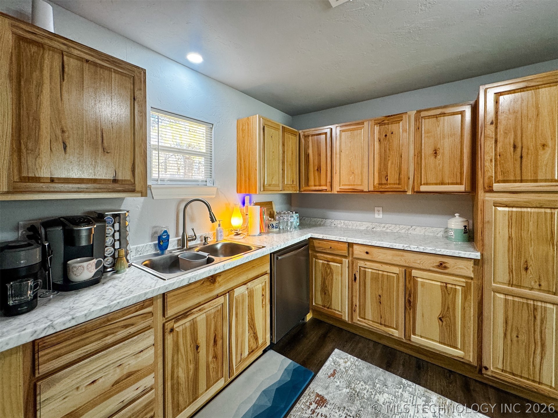 823 E Shawnee Street Property Photo 17