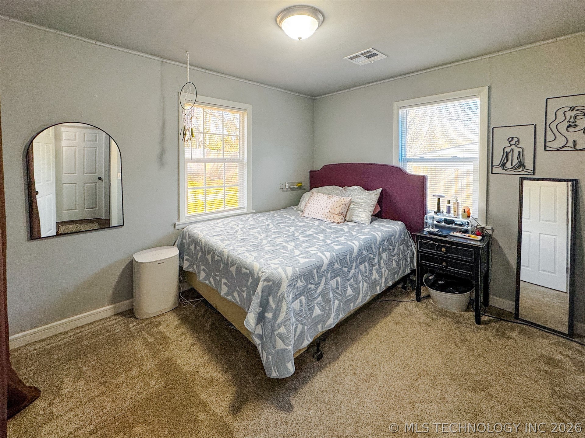 823 E Shawnee Street Property Photo 27