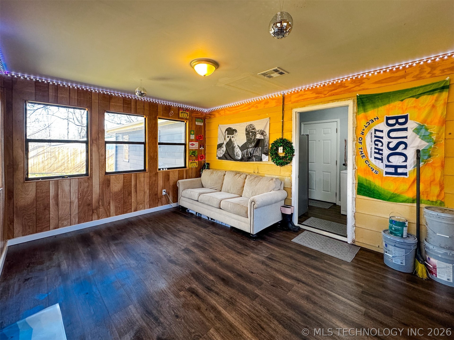 823 E Shawnee Street Property Photo 38