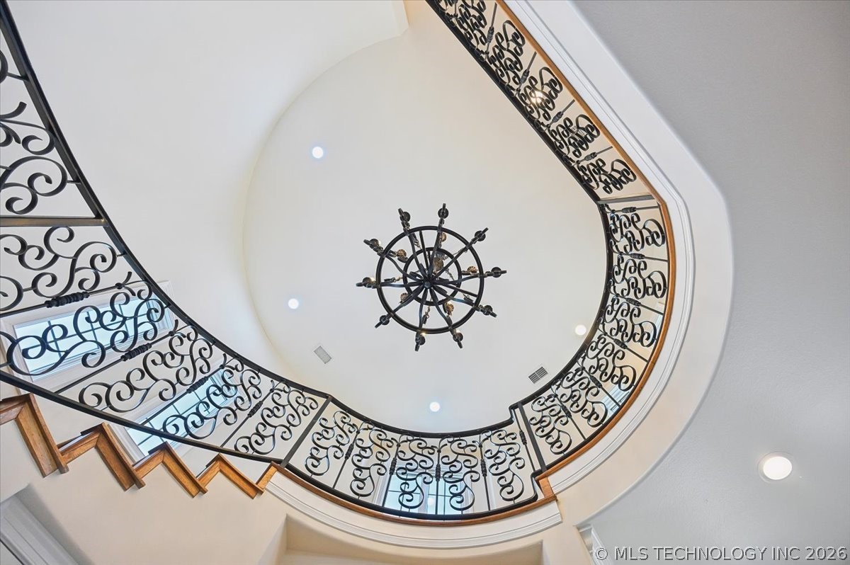 3120 E 103rd Street Property Photo 9