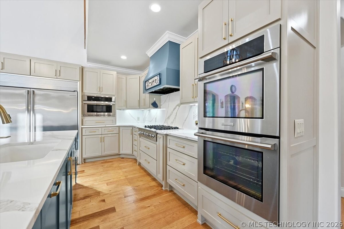 3120 E 103rd Street Property Photo 19