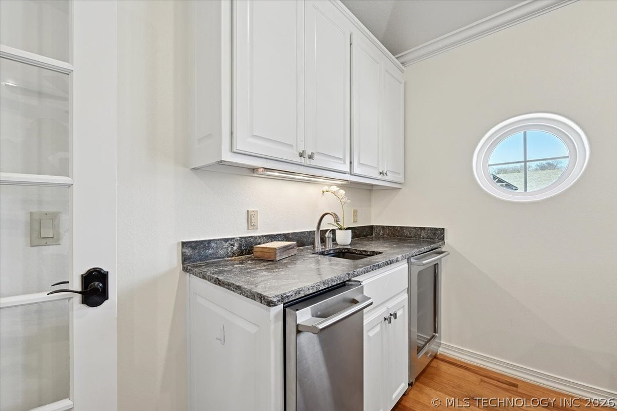 3120 E 103rd Street Property Photo 49