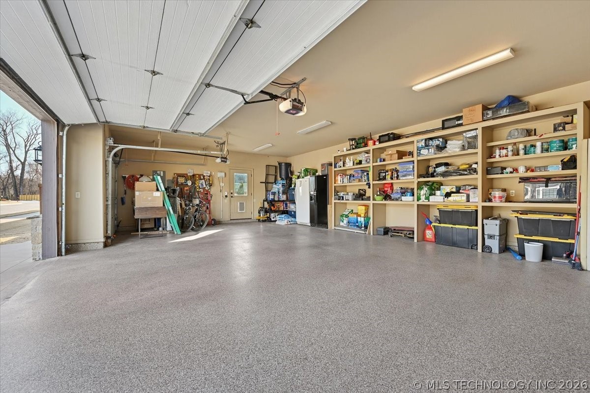 3120 E 103rd Street Property Photo 65