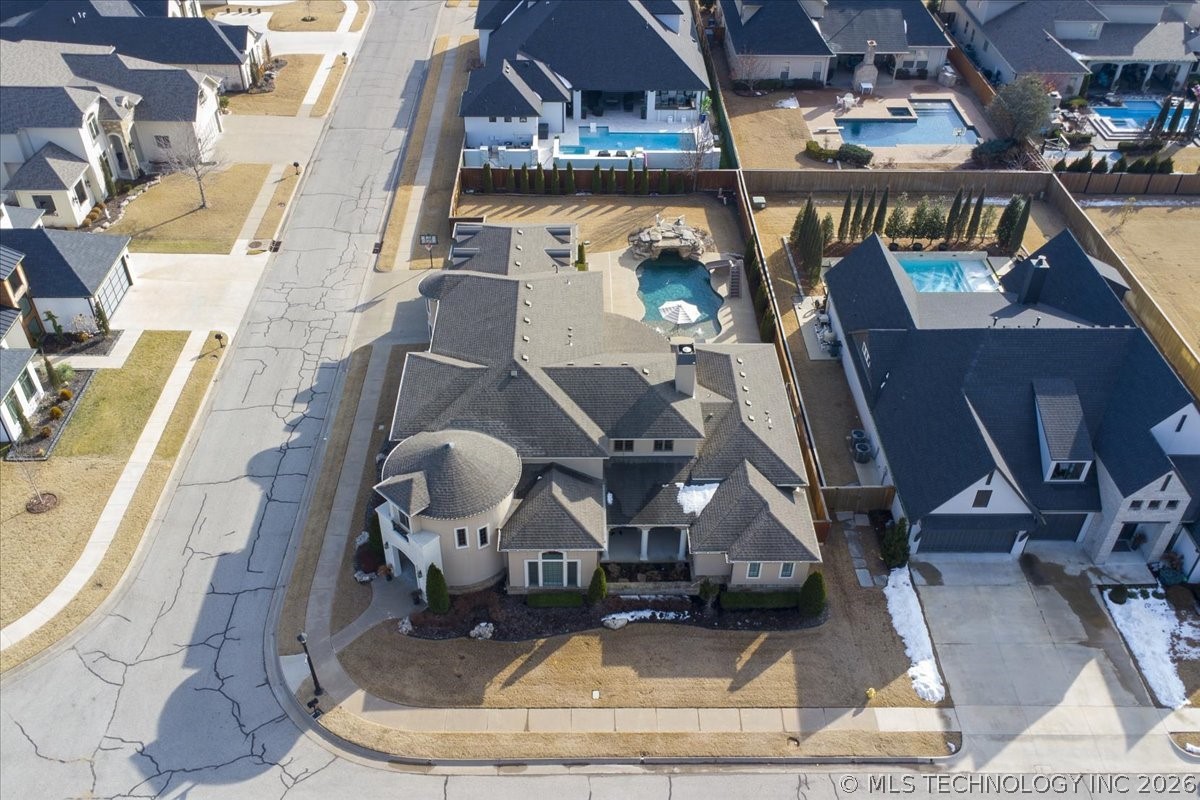 3120 E 103rd Street Property Photo 83