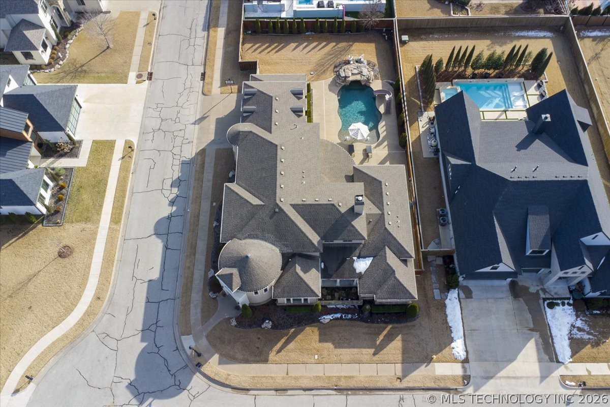 3120 E 103rd Street Property Photo 84