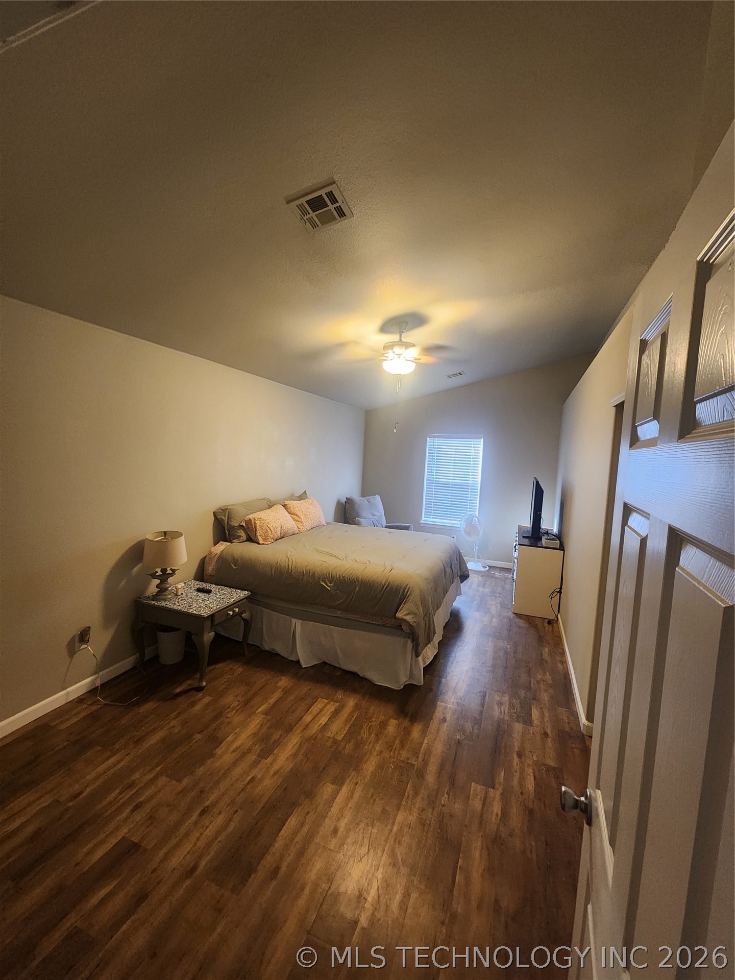 20225 E 42nd Street S Property Photo 13