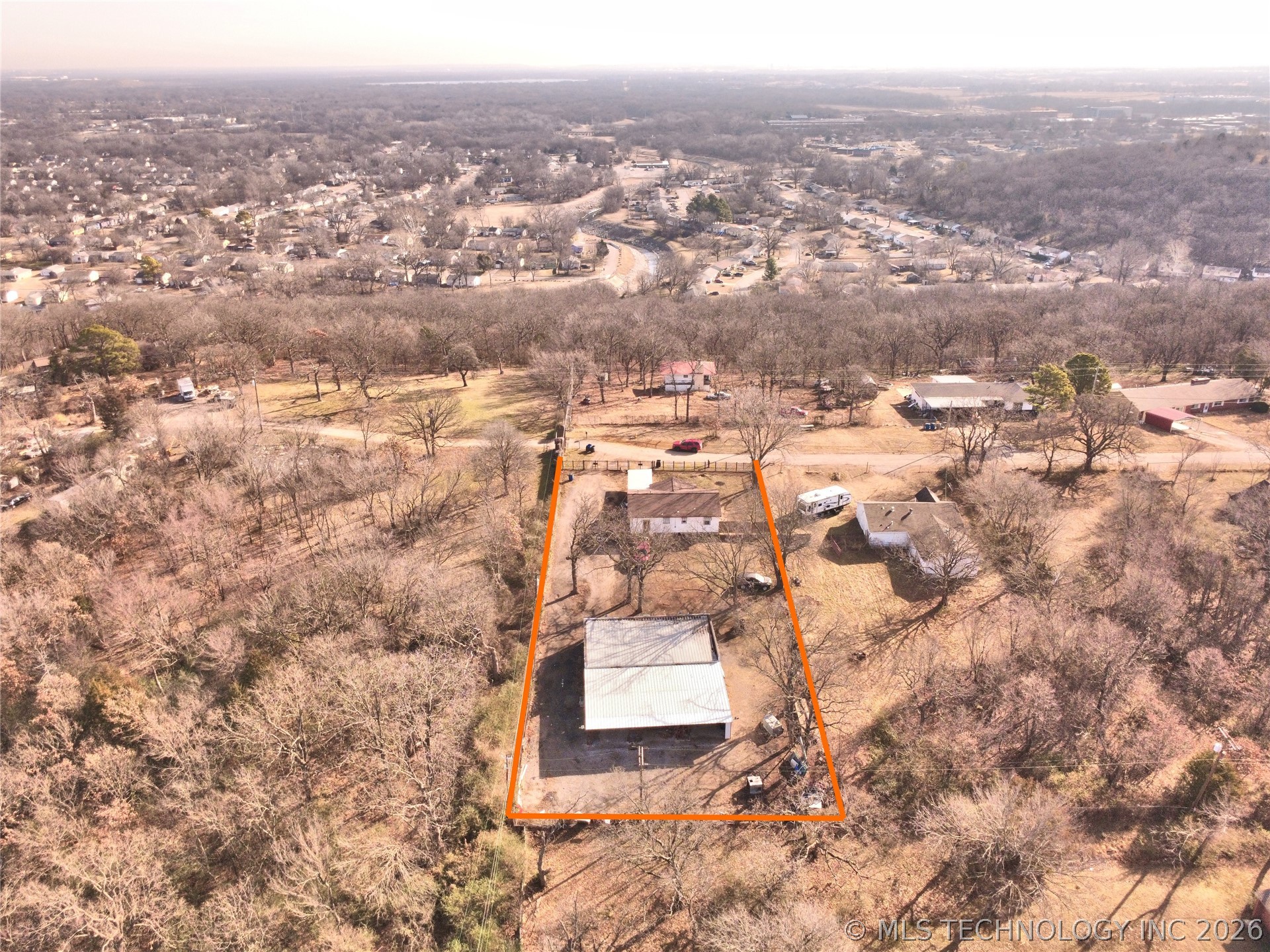 4038 N Cincinnati Drive Property Photo 16