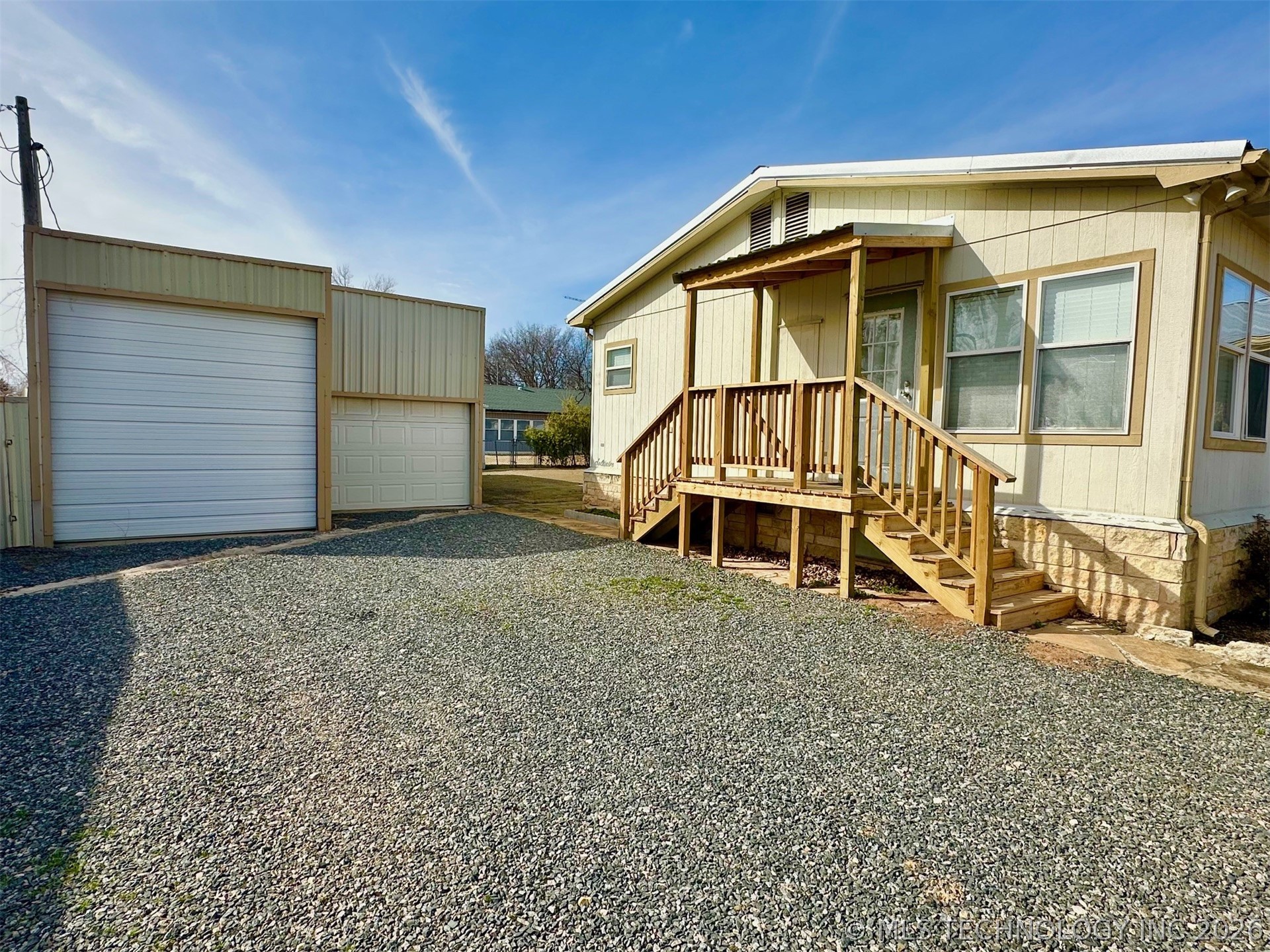 3943 Surf Road Property Photo 22