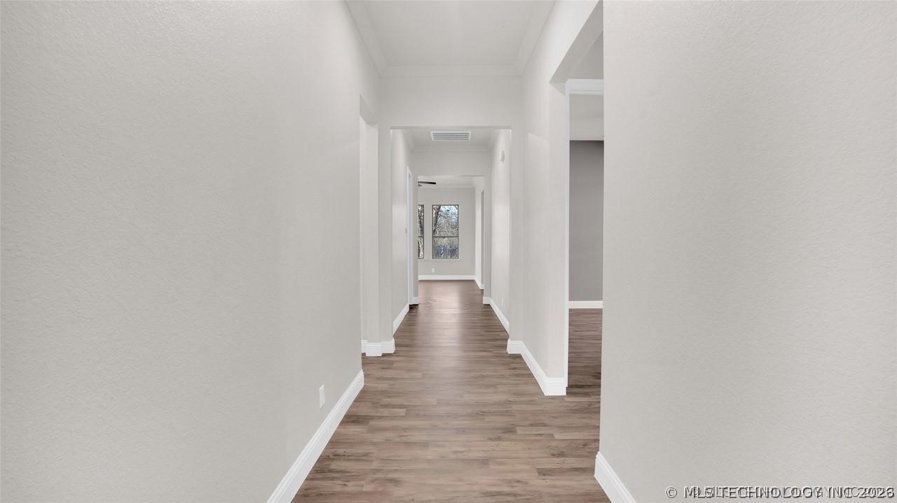 429 Se 3rd Avenue Property Photo 2