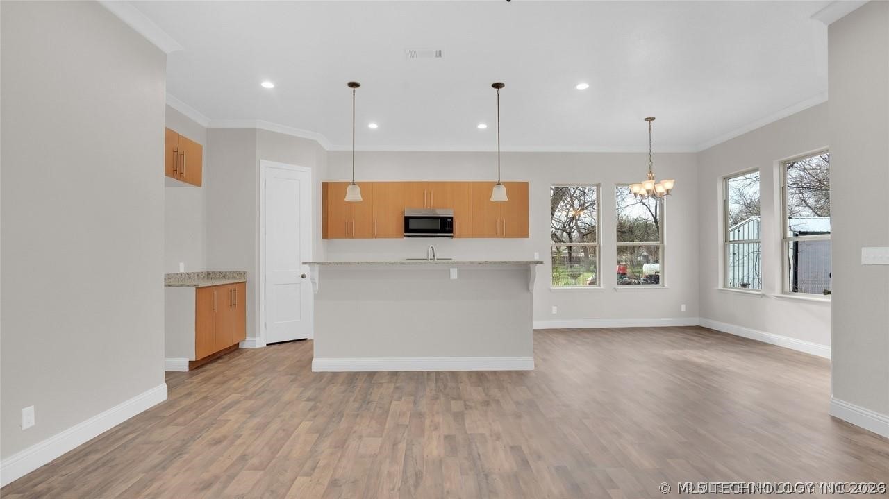 429 Se 3rd Avenue Property Photo 4